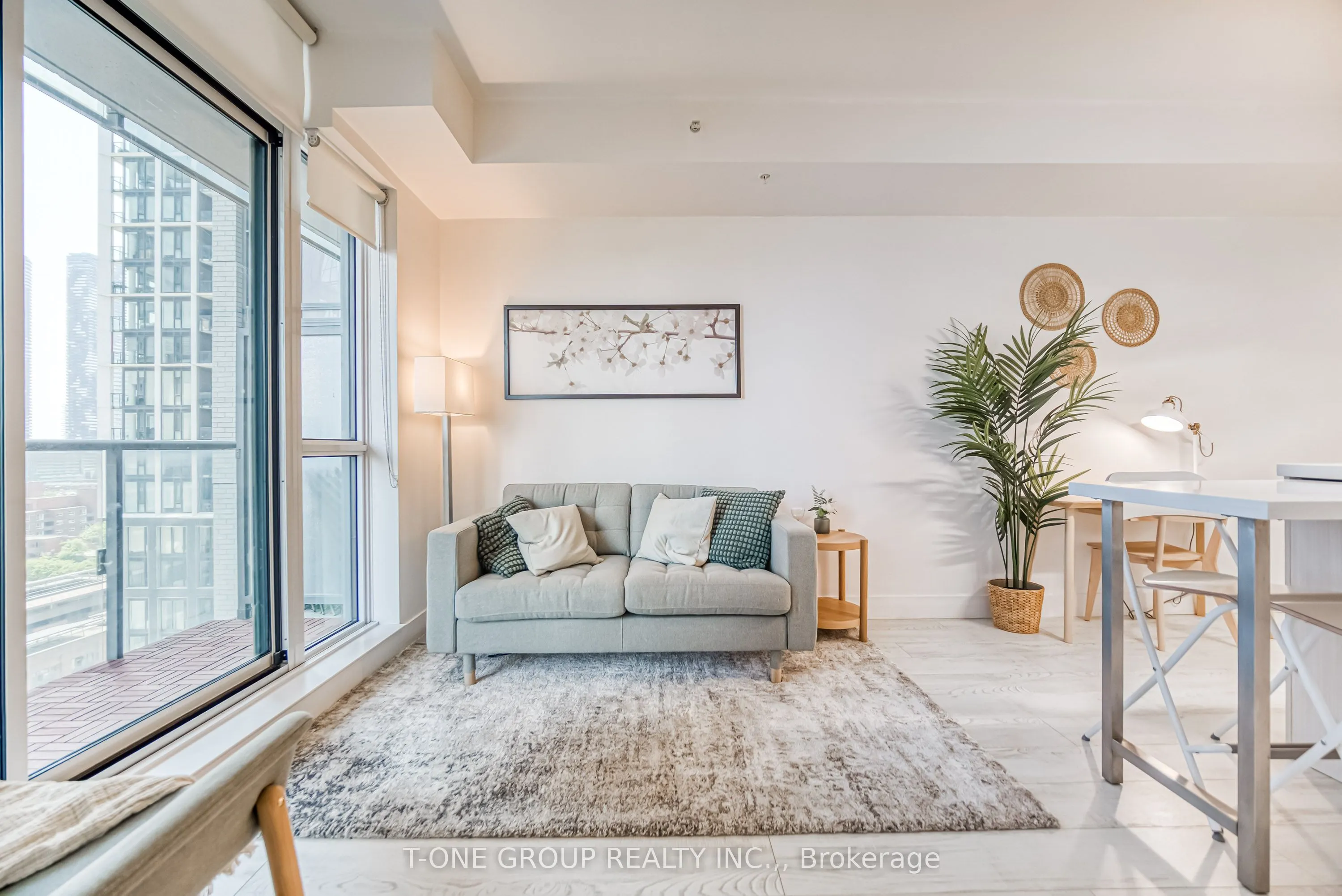 39 Sherbourne Street, #1201