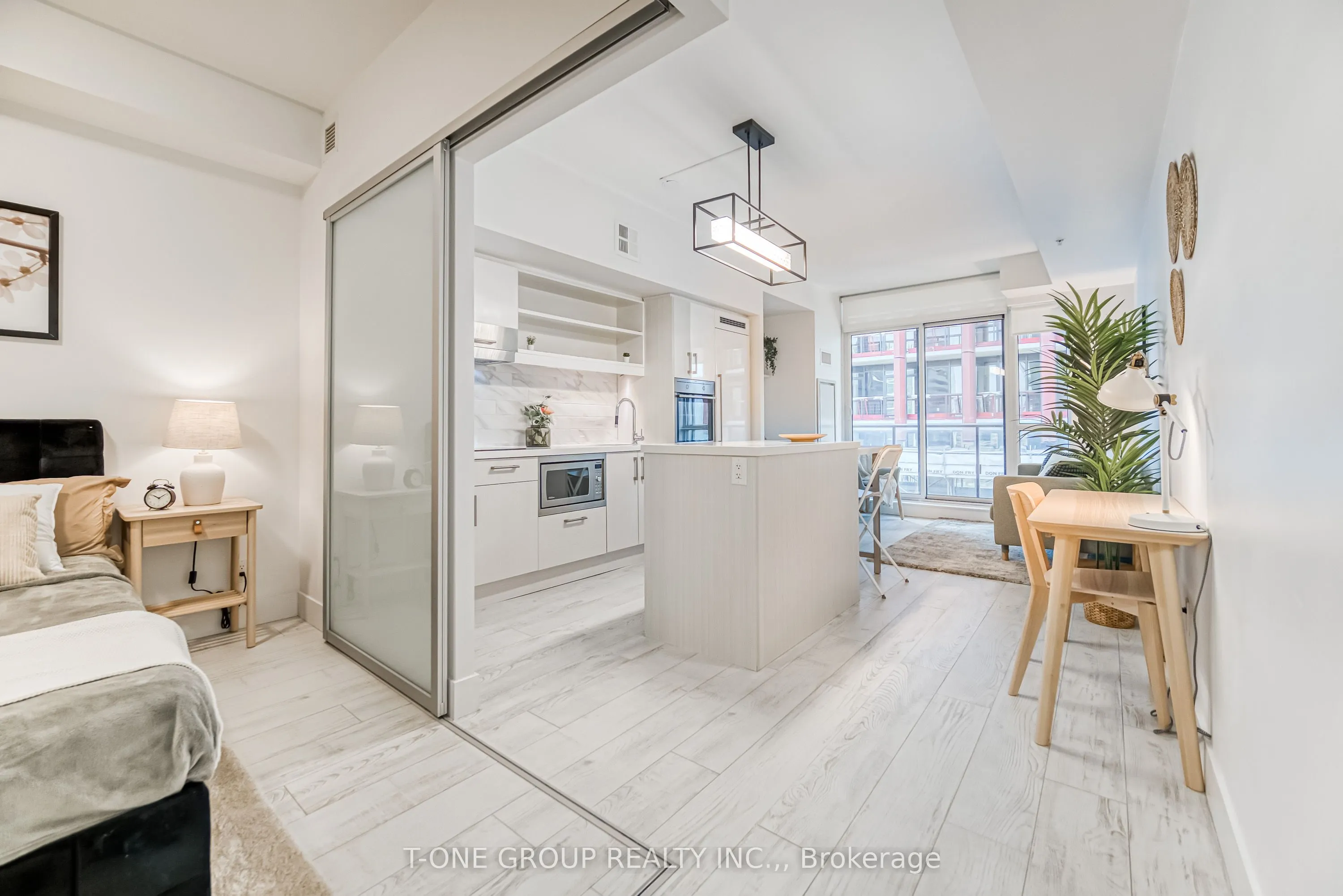 39 Sherbourne Street, #1201