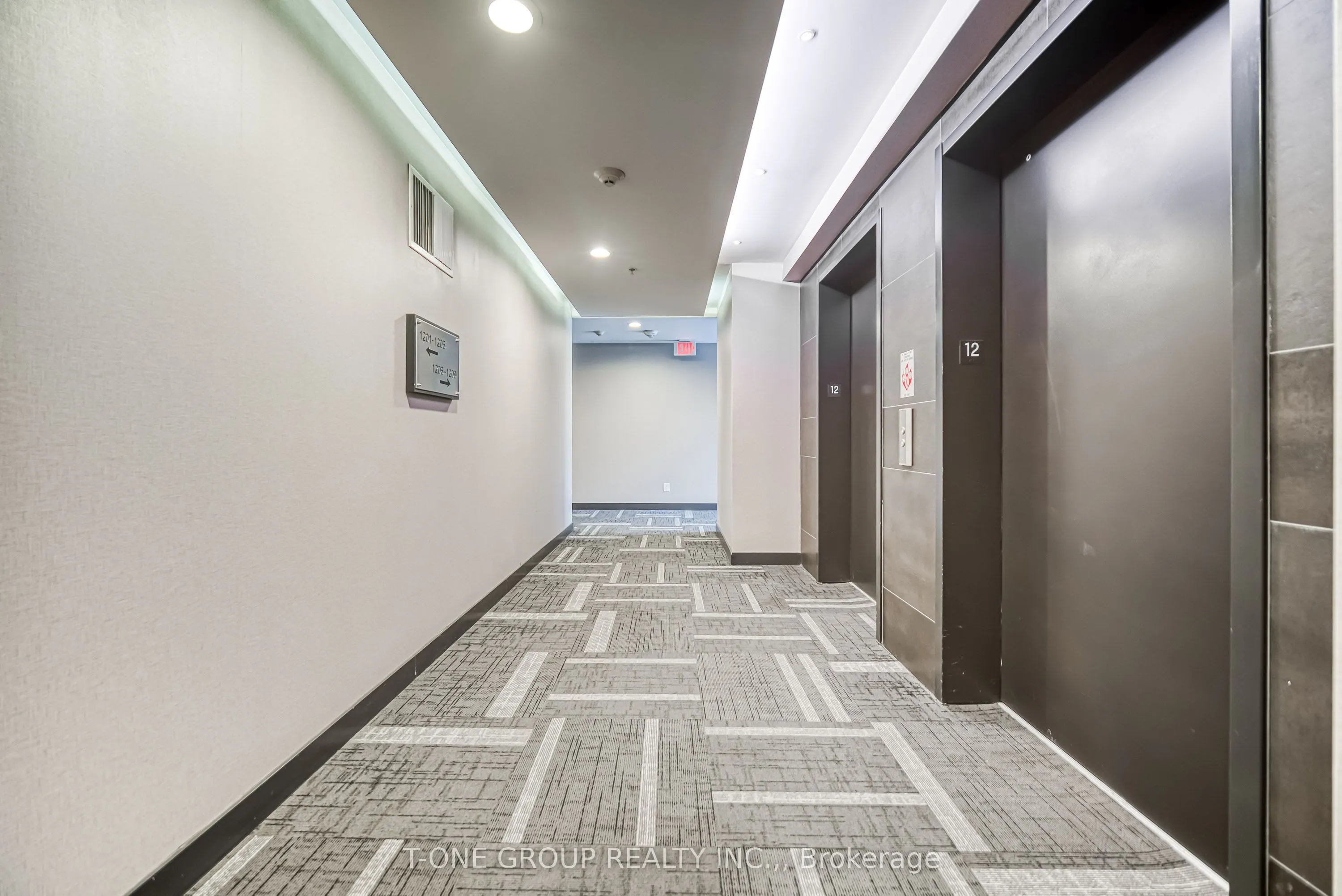 39 Sherbourne Street, #1201