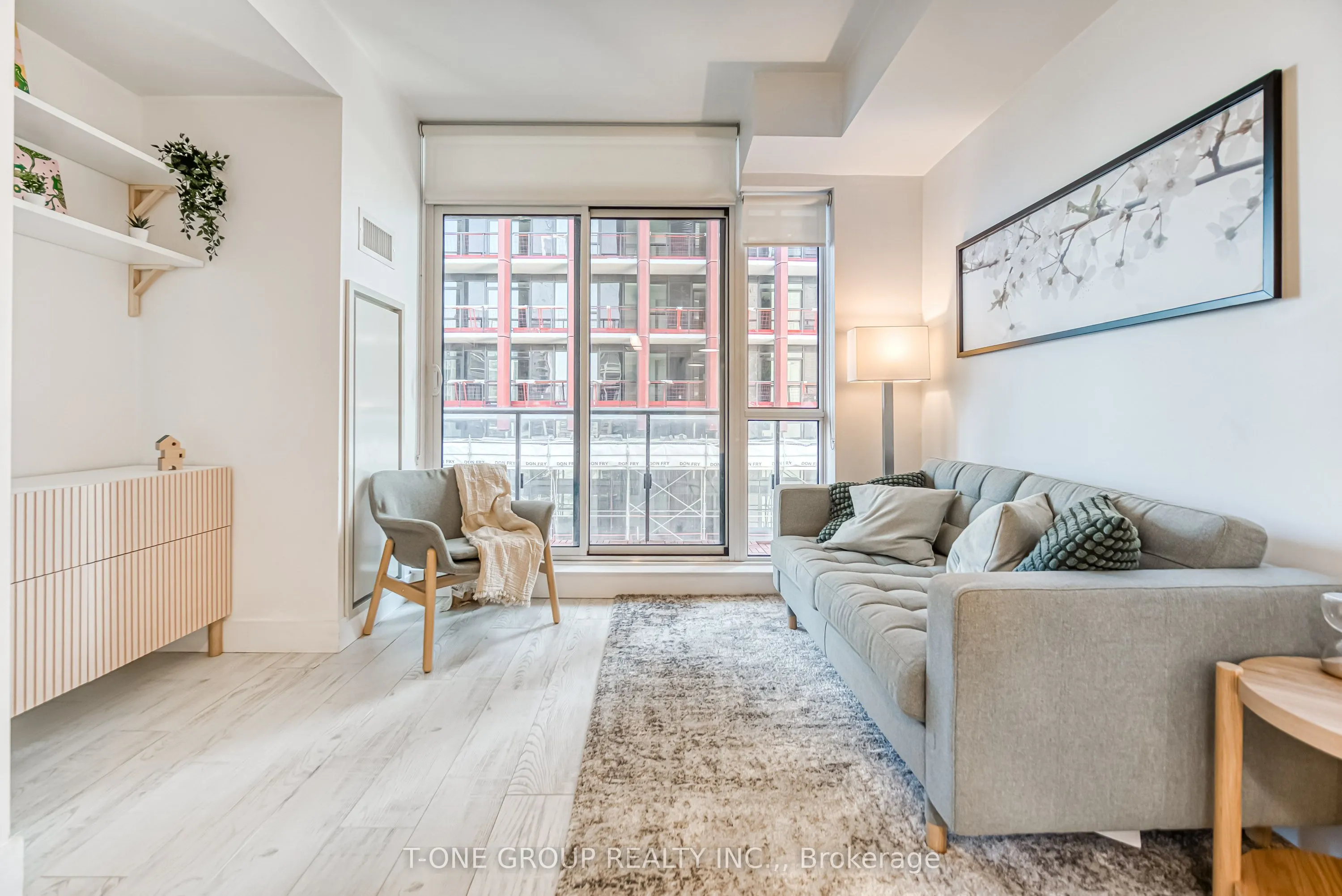 39 Sherbourne Street, #1201