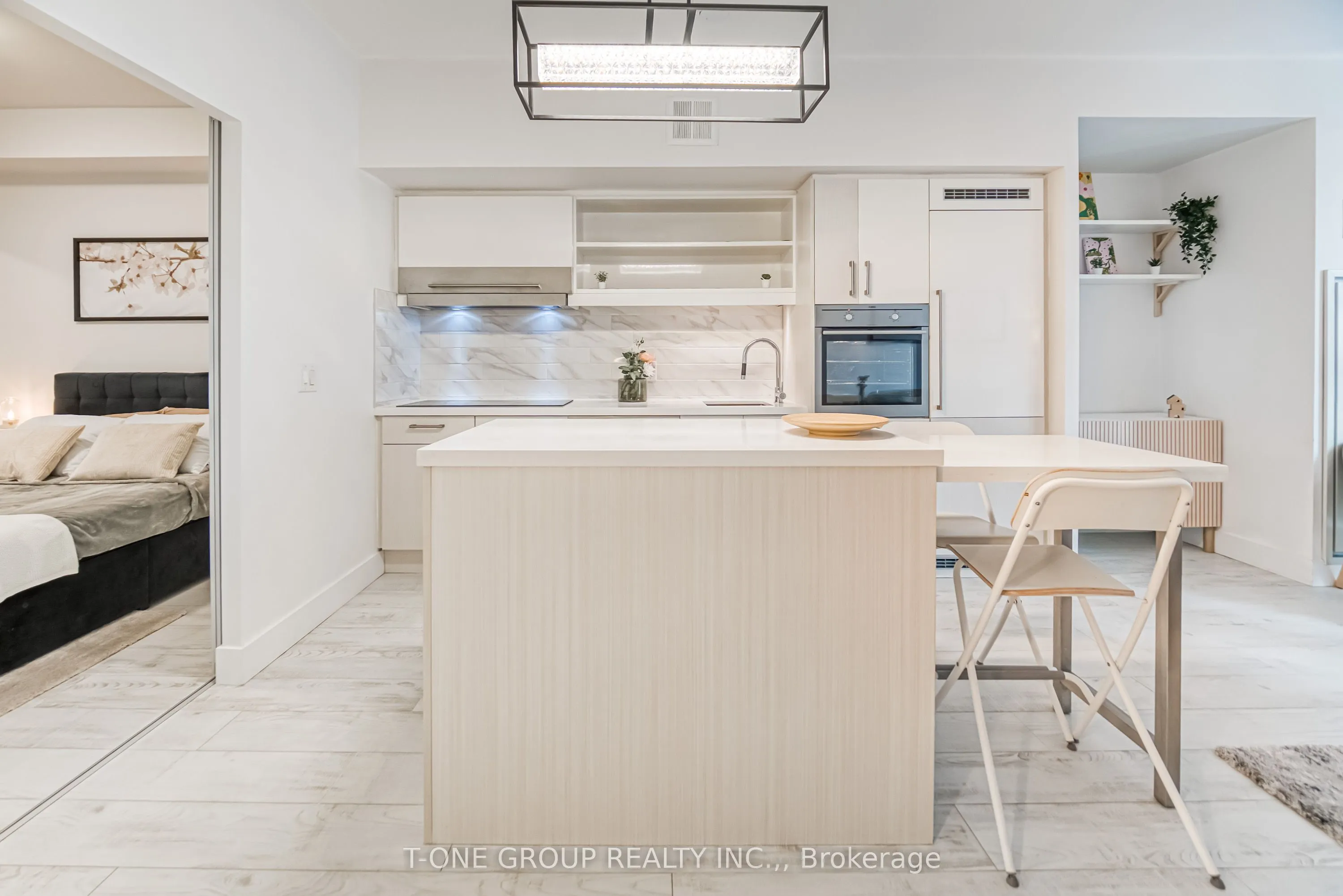 39 Sherbourne Street, #1201