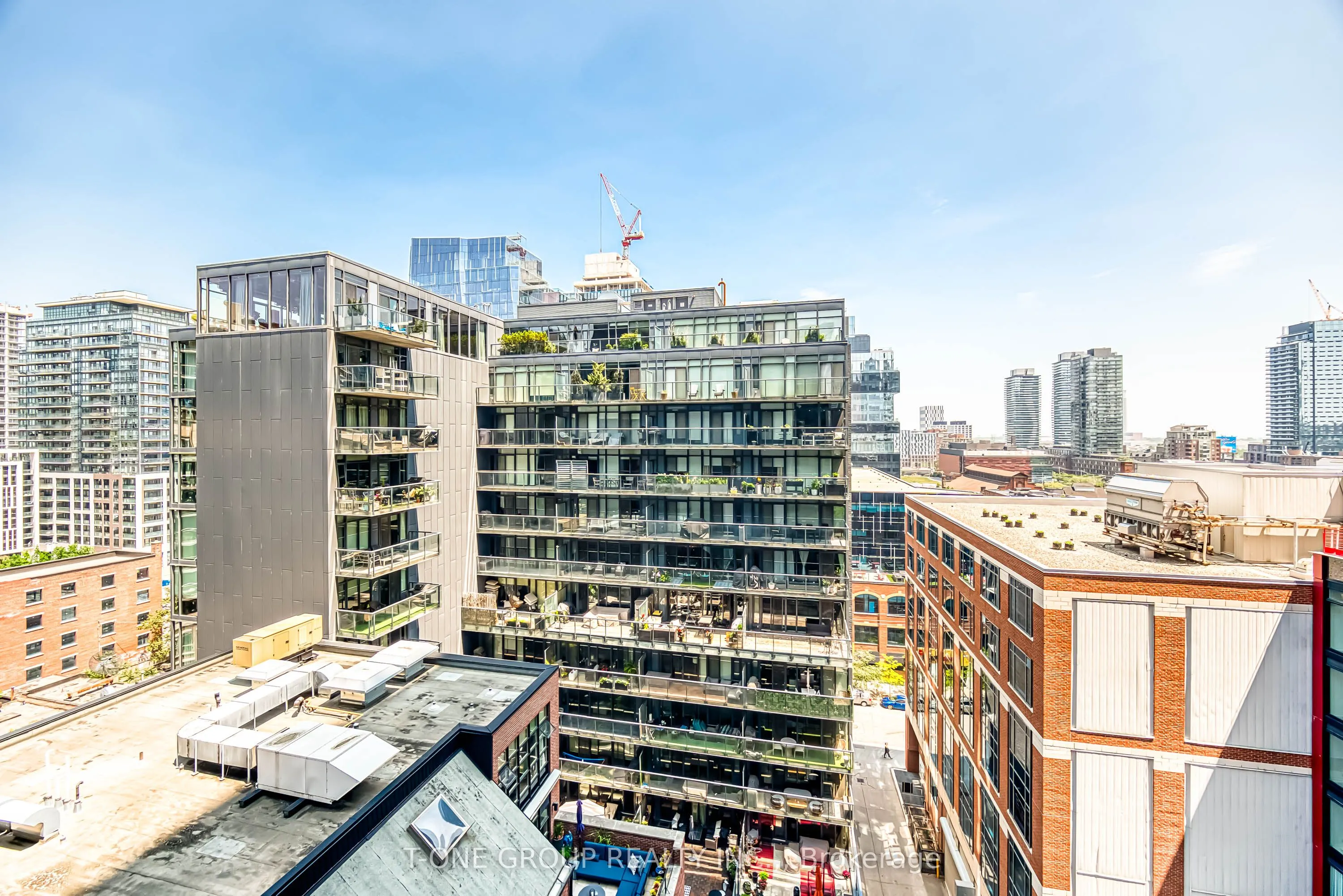 39 Sherbourne Street, #1201