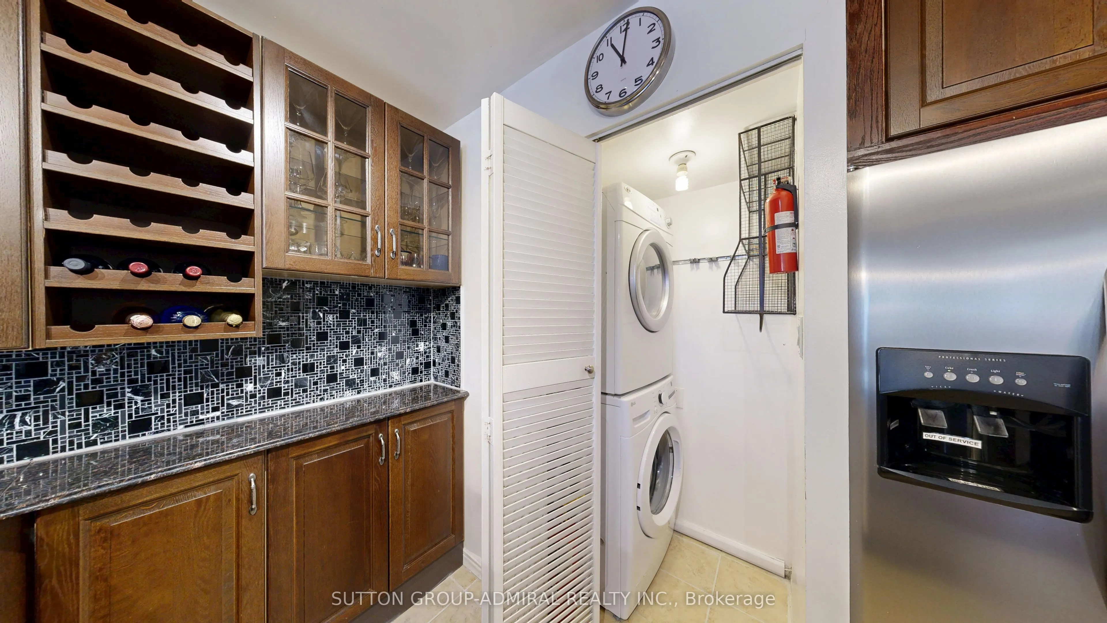 633 Bay Street, #201