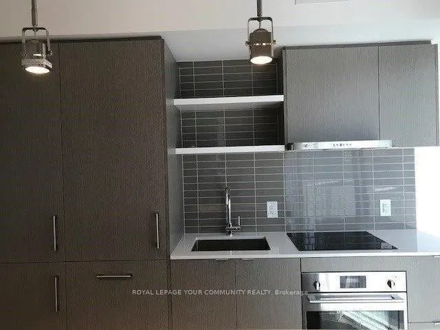 88 Harbour Street, #3702