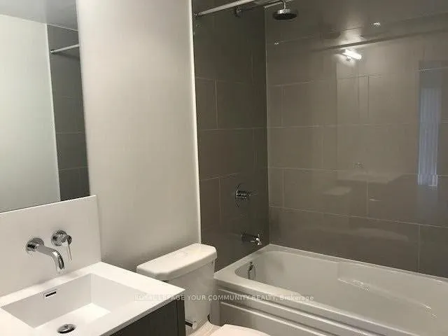 88 Harbour Street, #3702