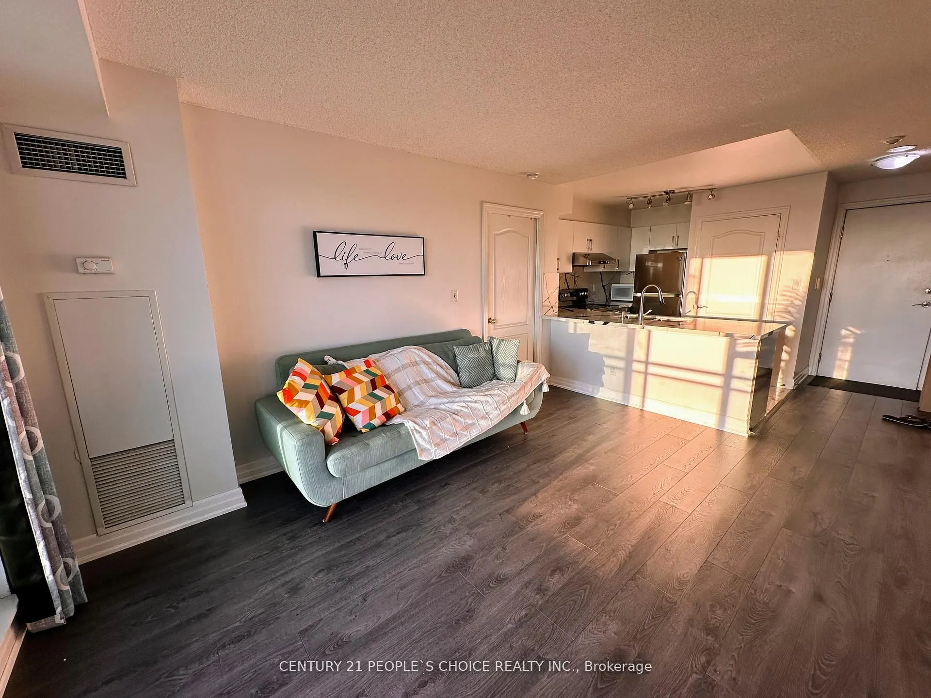 188 Doris Avenue, #1507