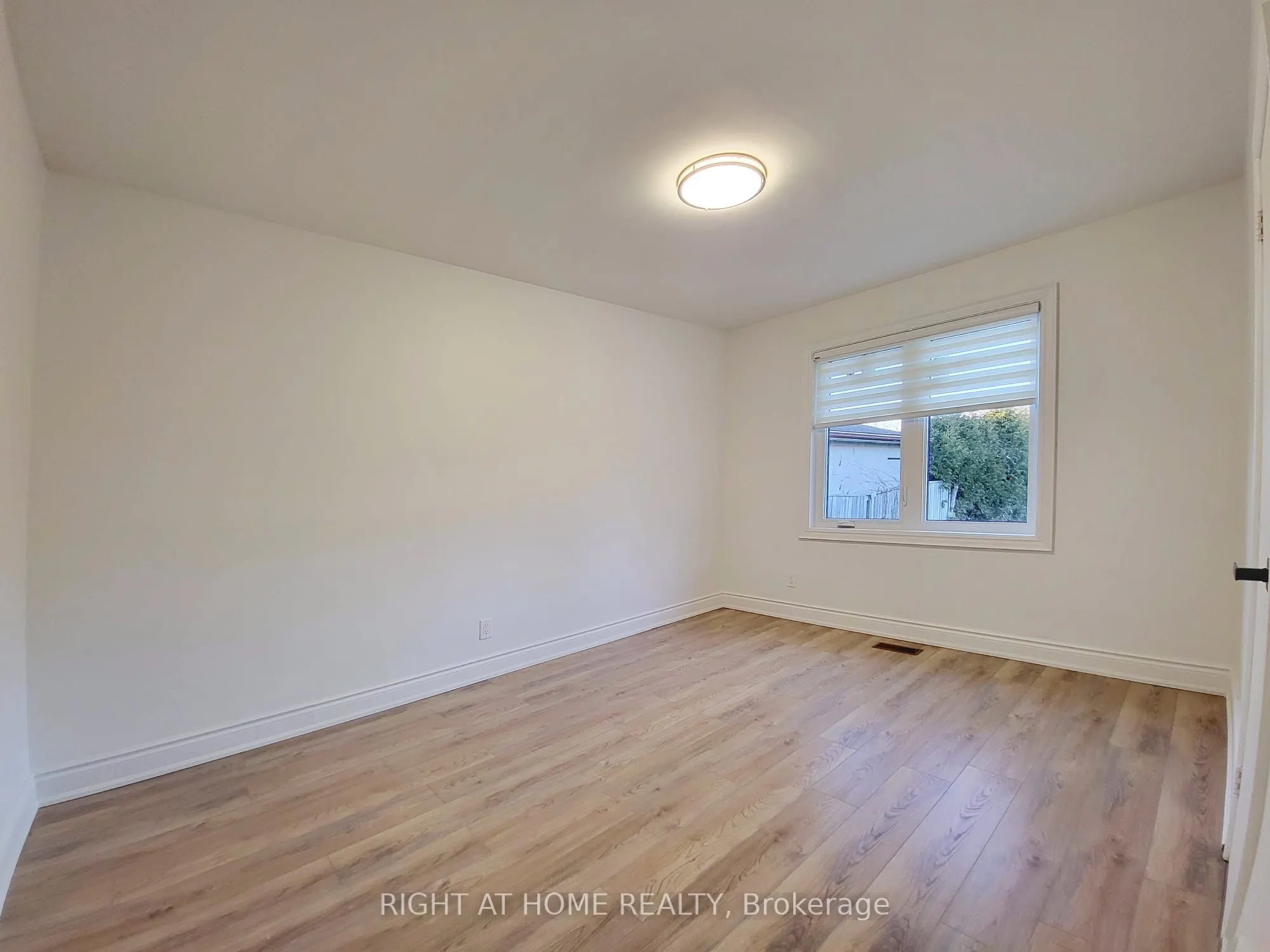 472 Ellerslie Avenue