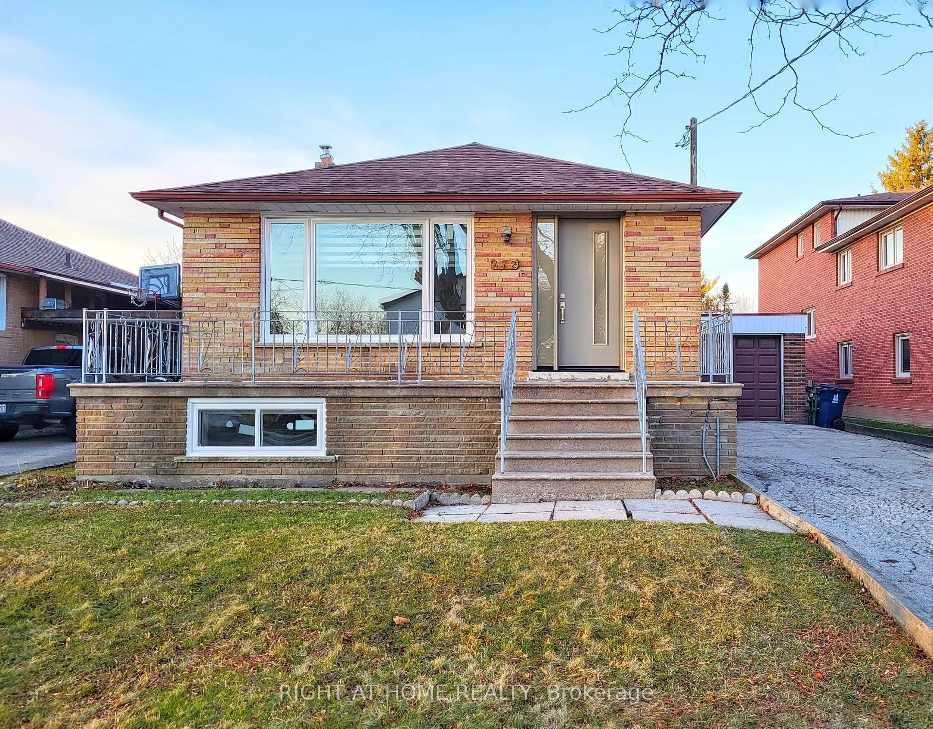 472 Ellerslie Avenue