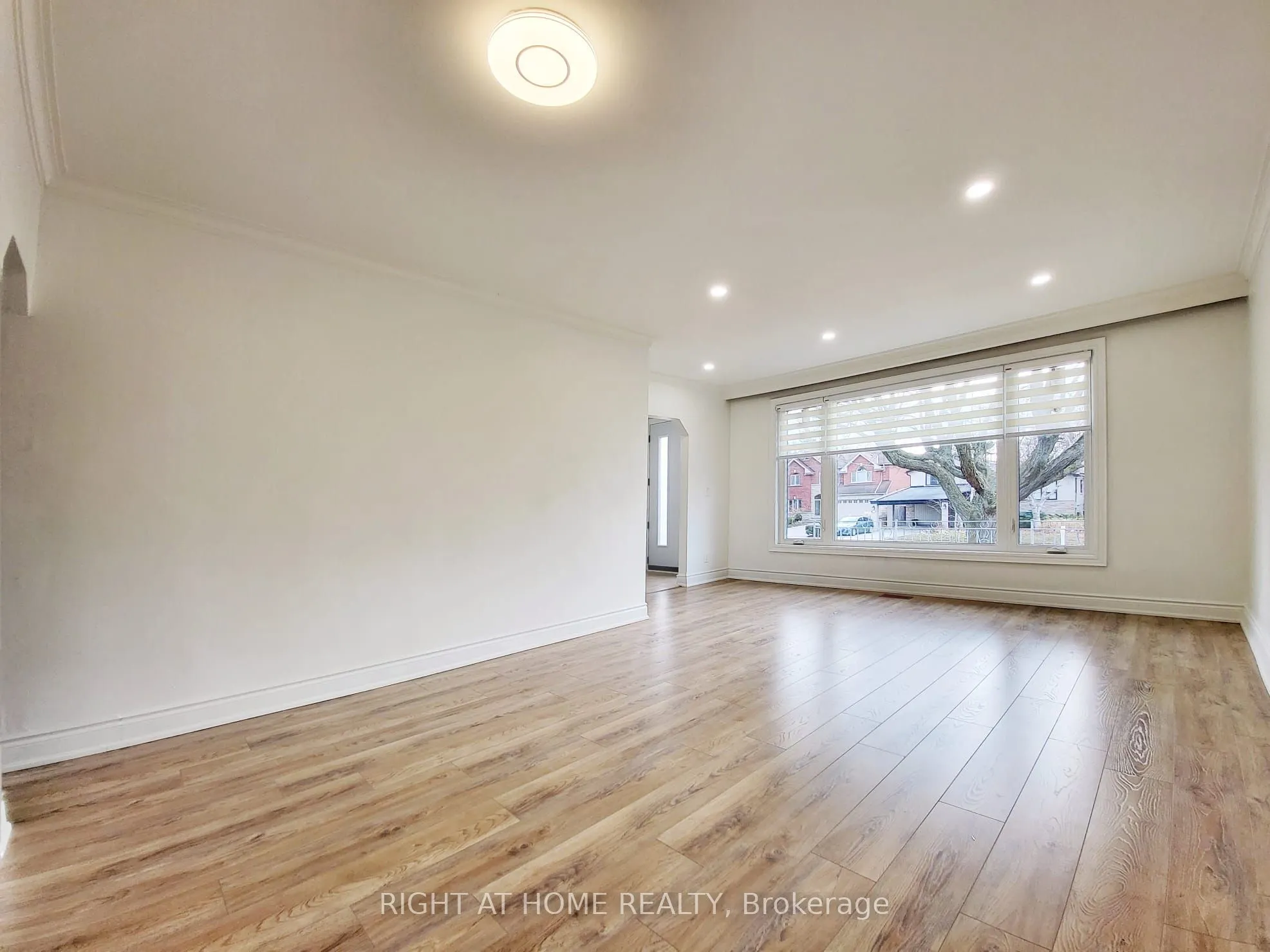 472 Ellerslie Avenue