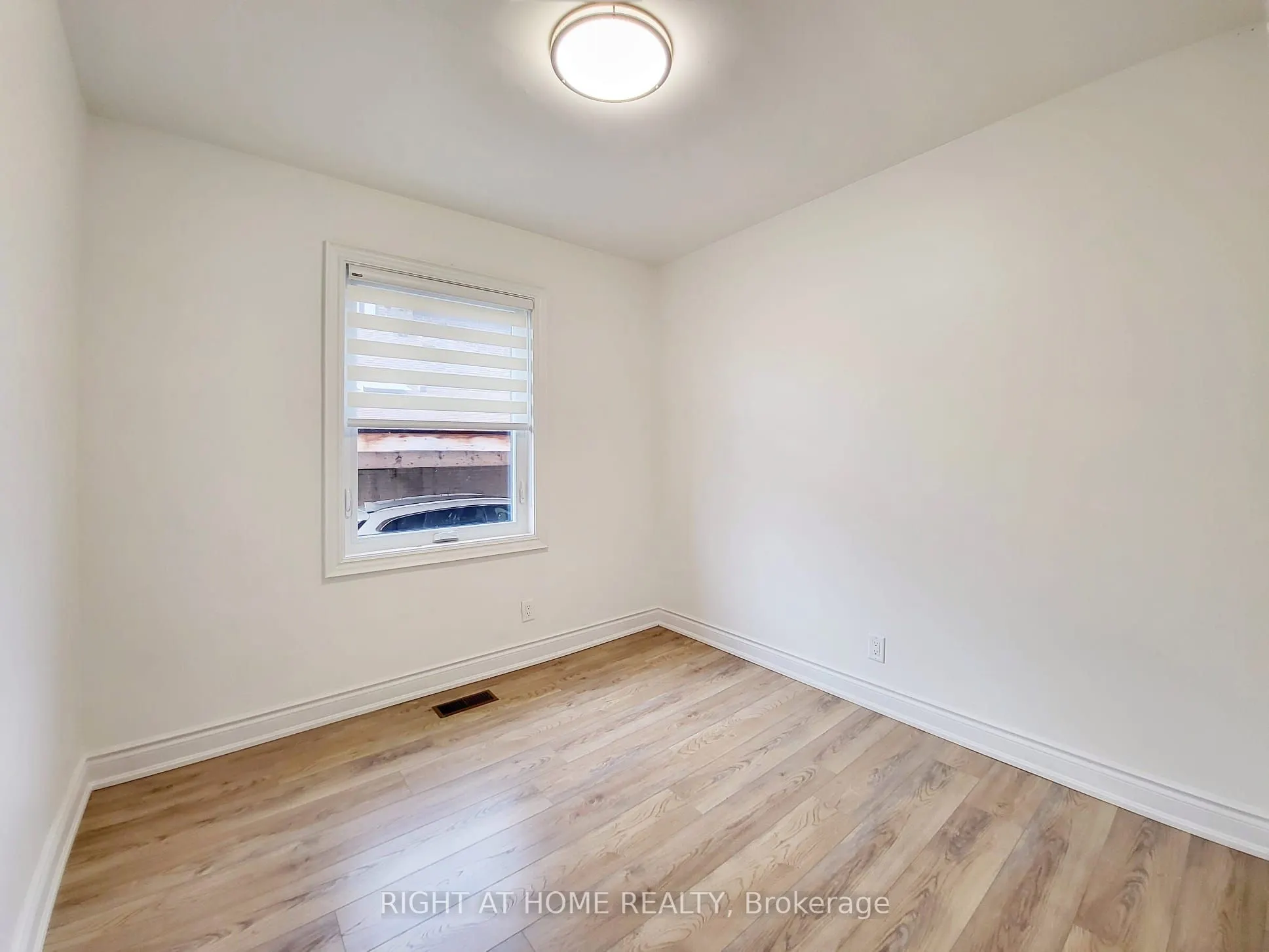 472 Ellerslie Avenue