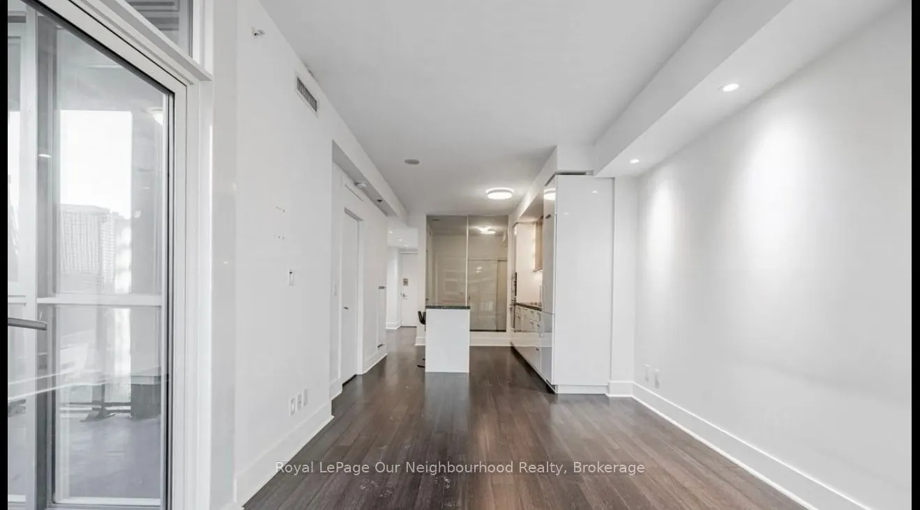 32 Davenport Road, #1105