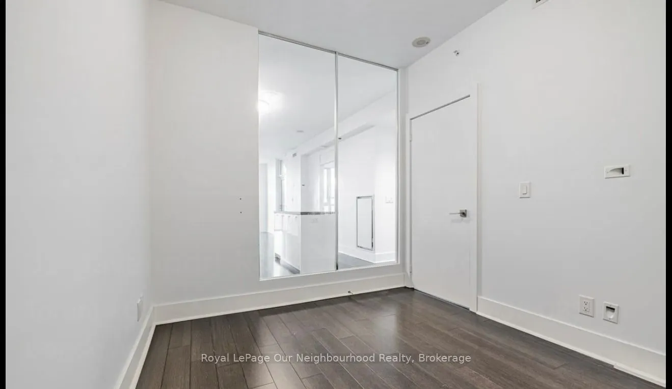 32 Davenport Road, #1105