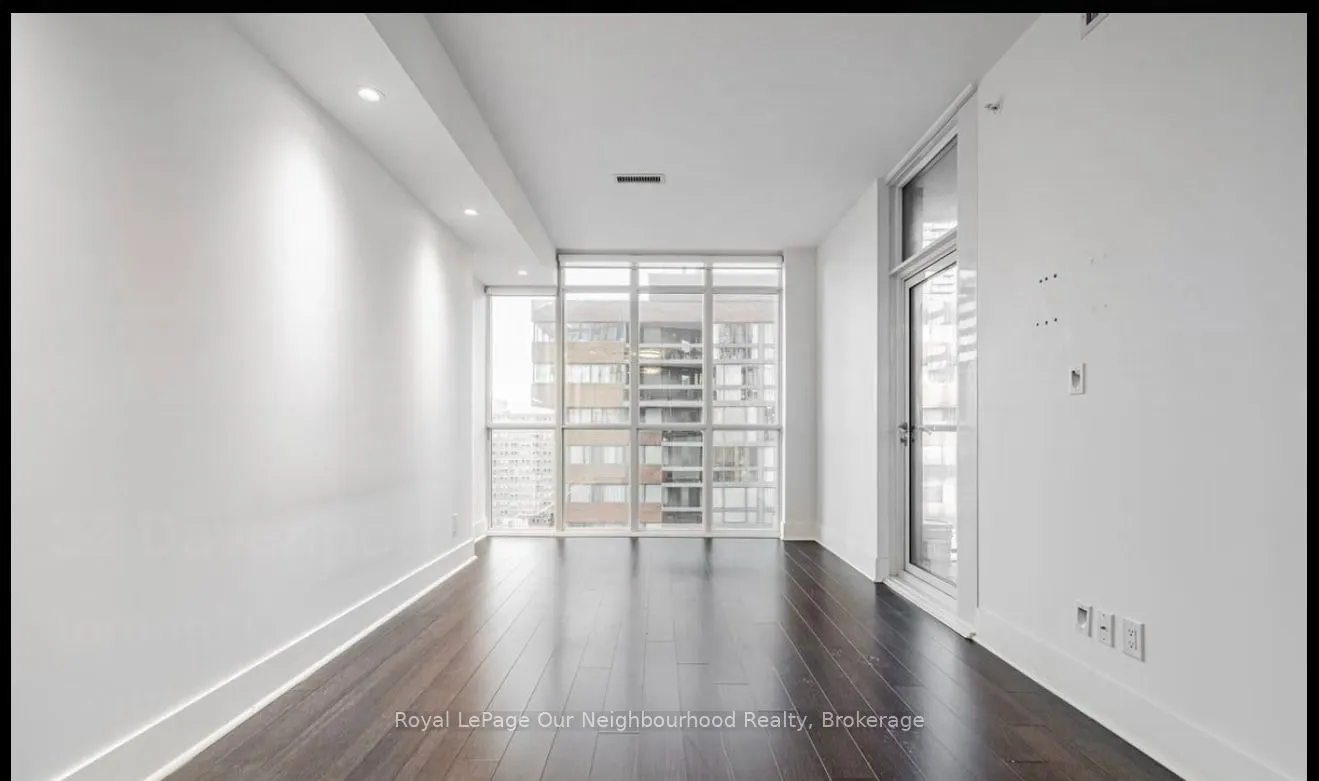 32 Davenport Road, #1105