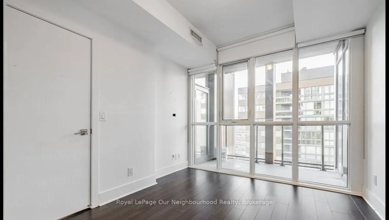 32 Davenport Road, #1105