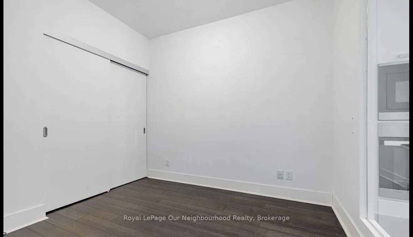32 Davenport Road, #1105