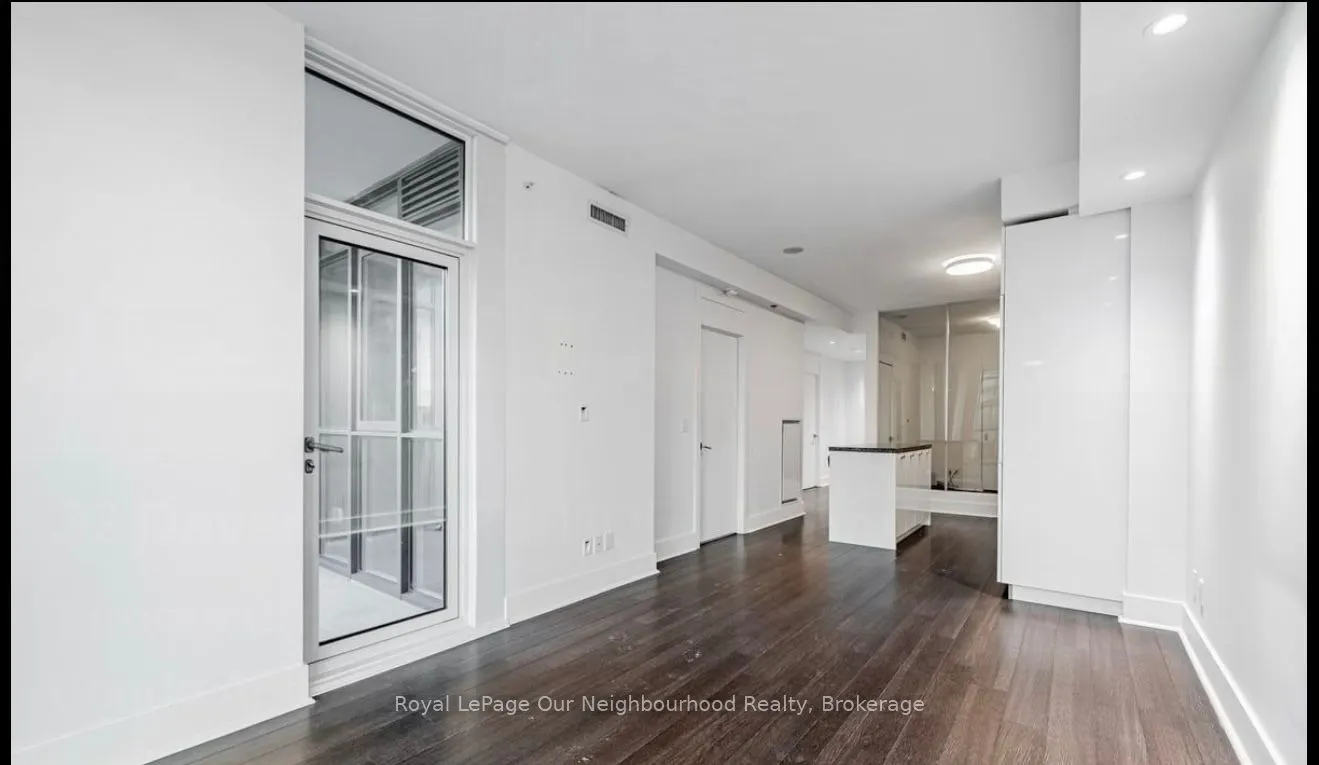 32 Davenport Road, #1105