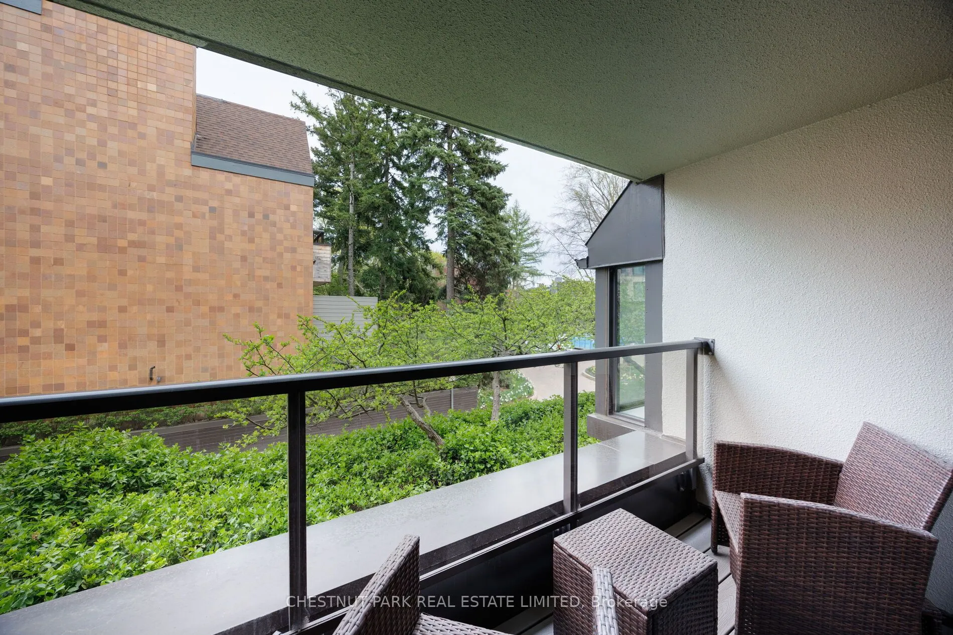 40 Oaklands Avenue, #203