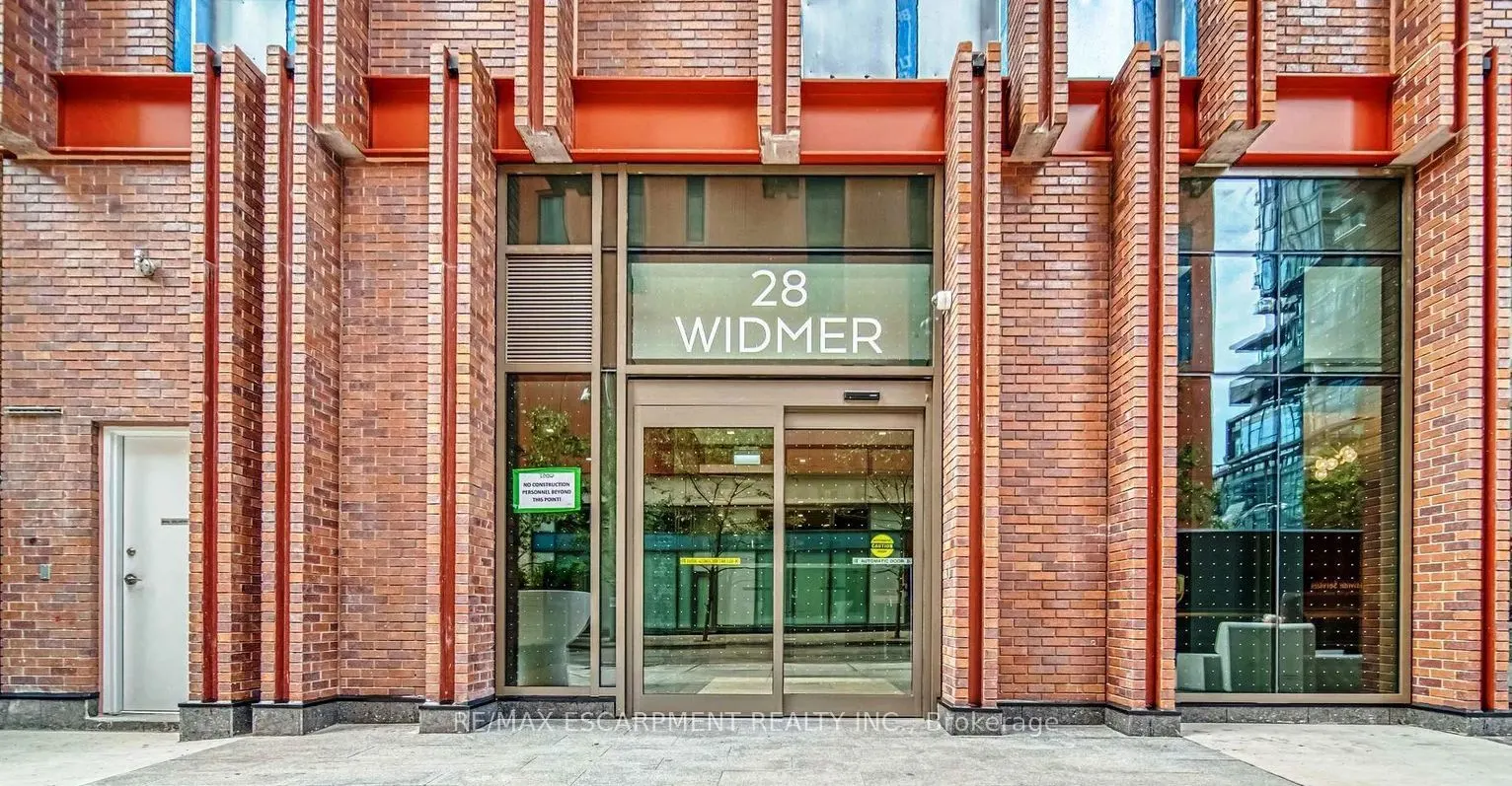 28 Widmer Street, #4021