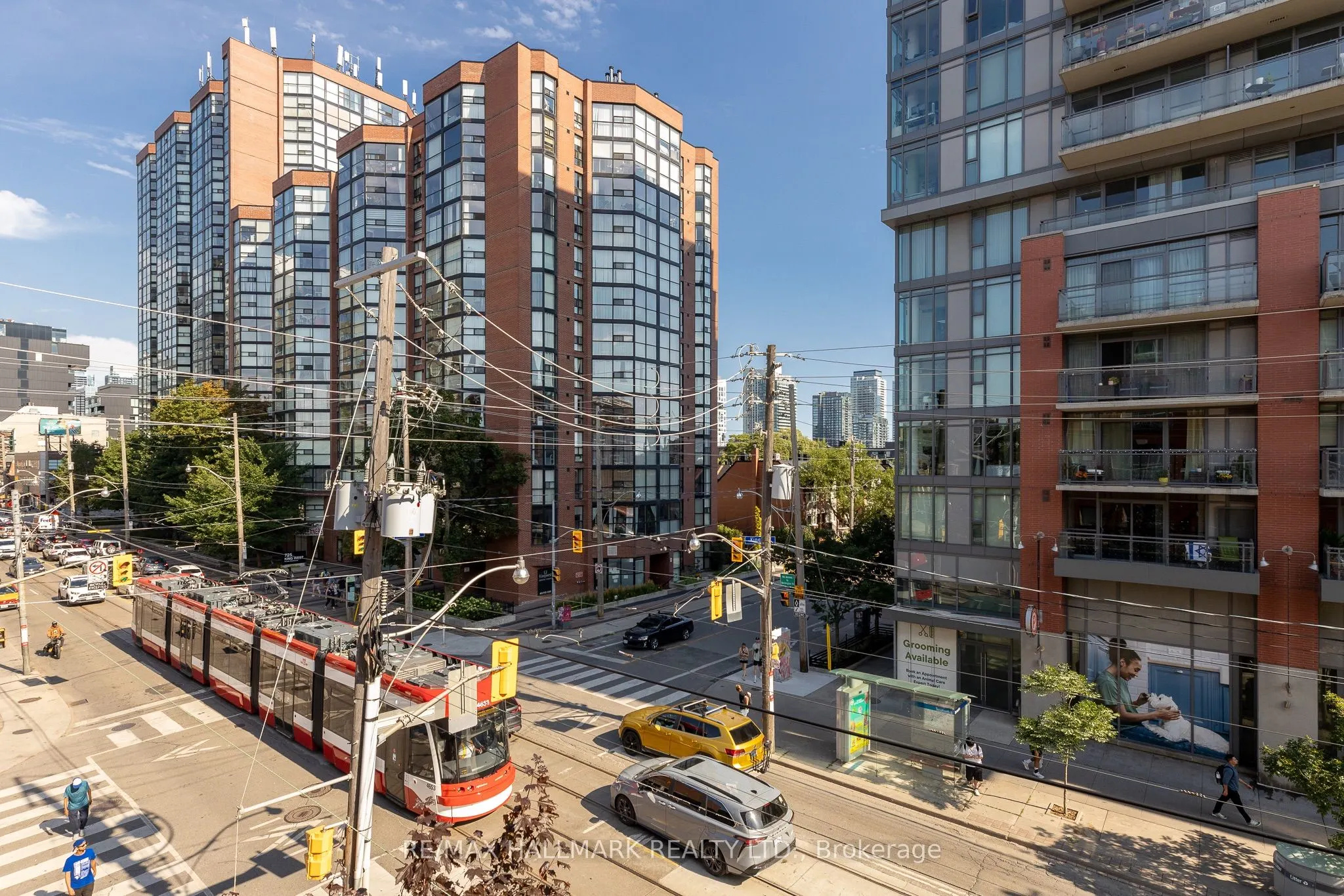 766 King Street W, #302