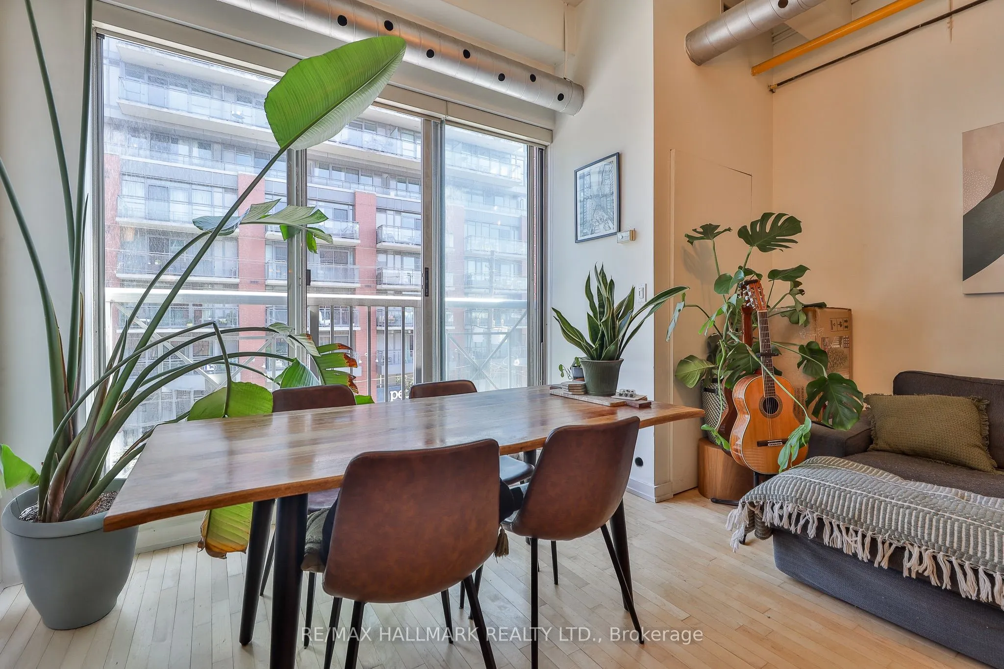 766 King Street W, #302