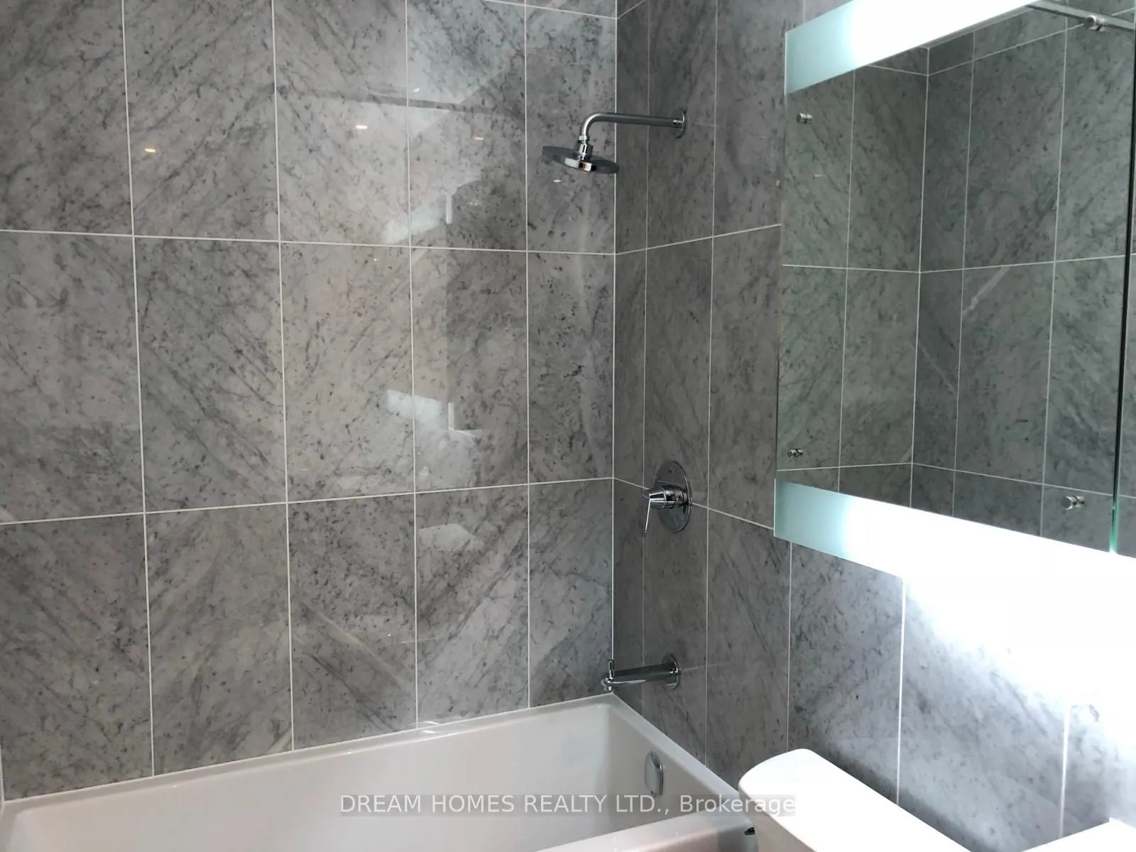 80 Queens Wharf Road, #2102