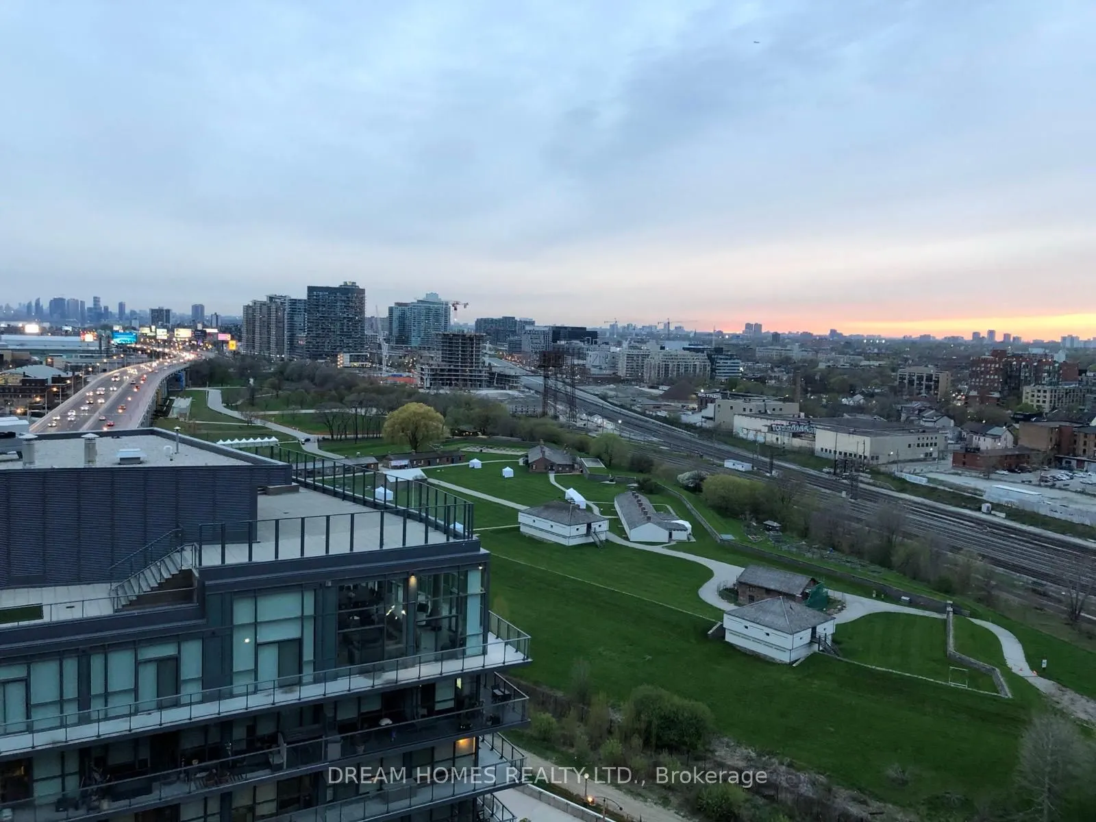 80 Queens Wharf Road, #2102
