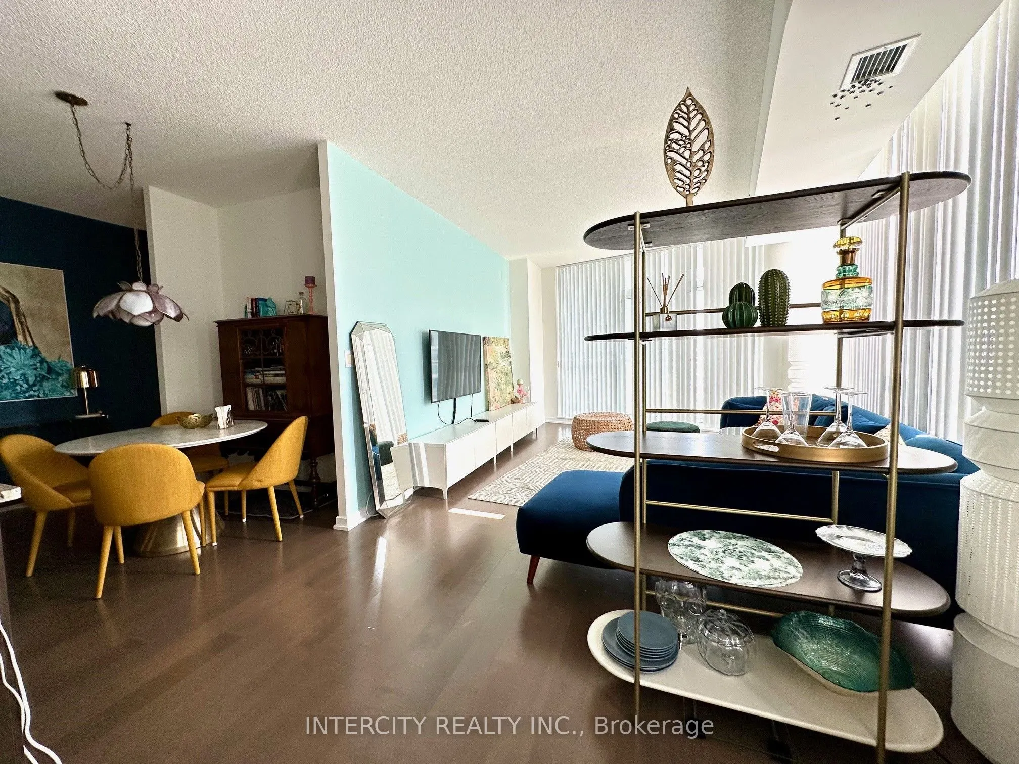 70 Forest Manor Road, #2206