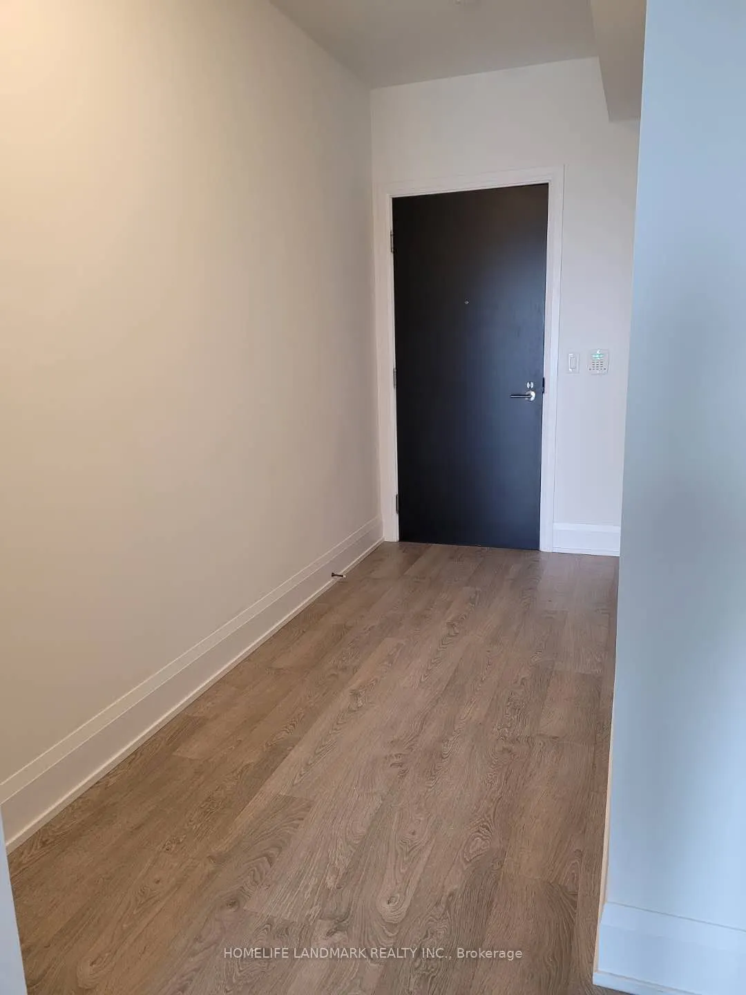 101 Erskine Avenue E, #905