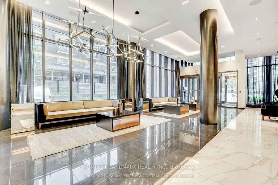 101 Erskine Avenue E, #905