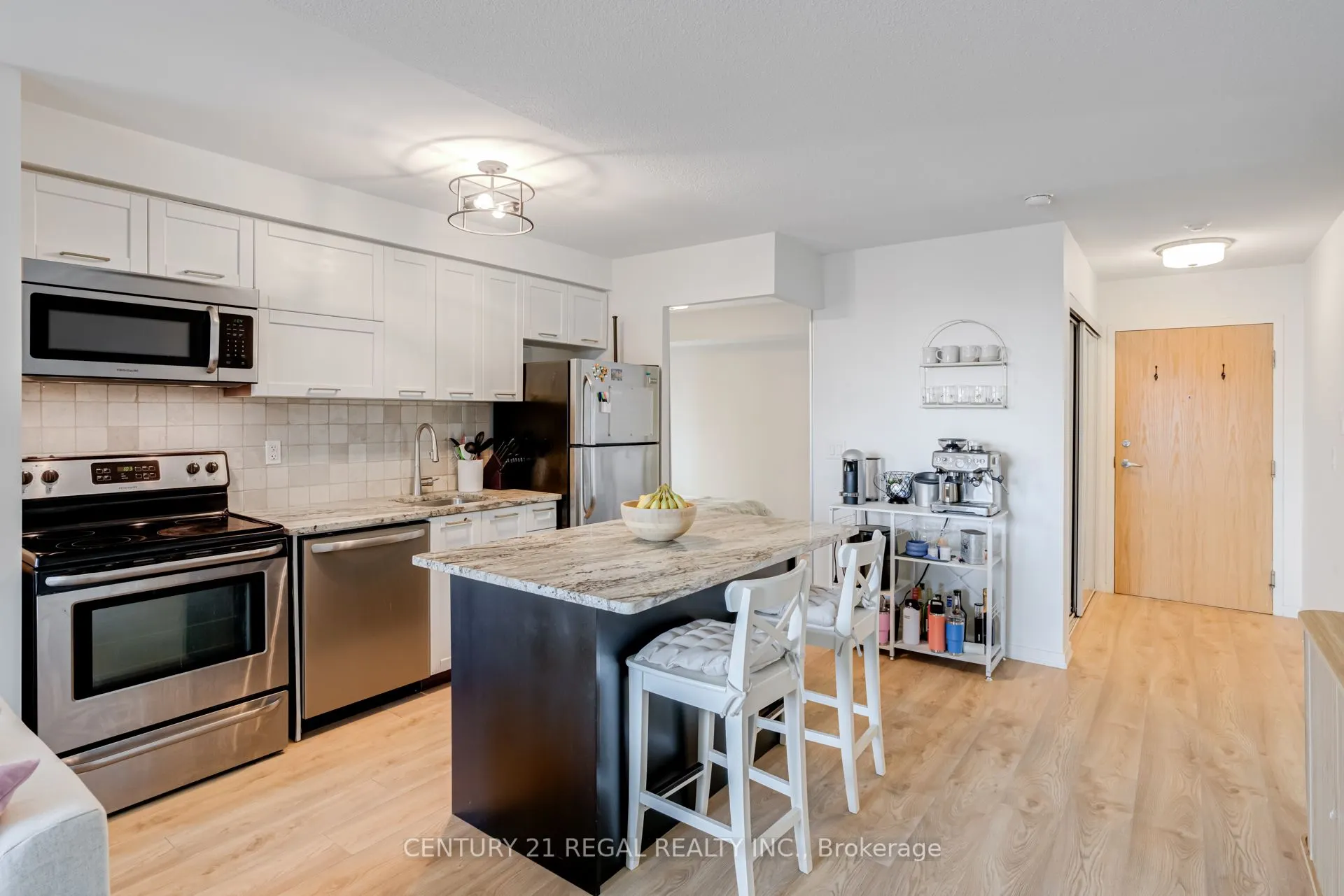 38 Joe Shuster Way, #1411