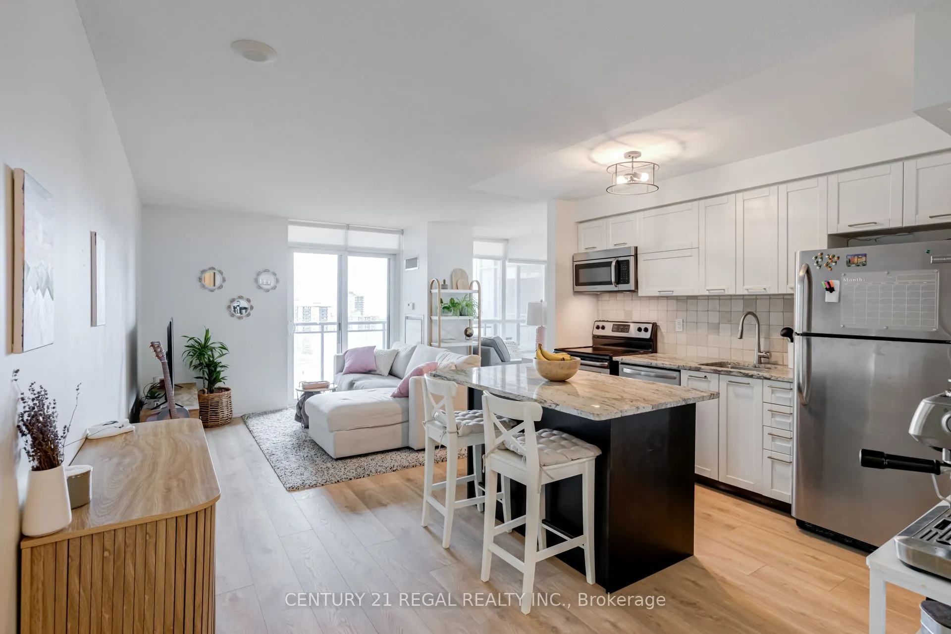 38 Joe Shuster Way, #1411