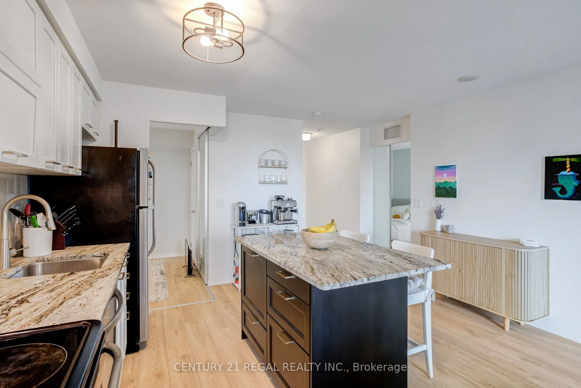 38 Joe Shuster Way, #1411