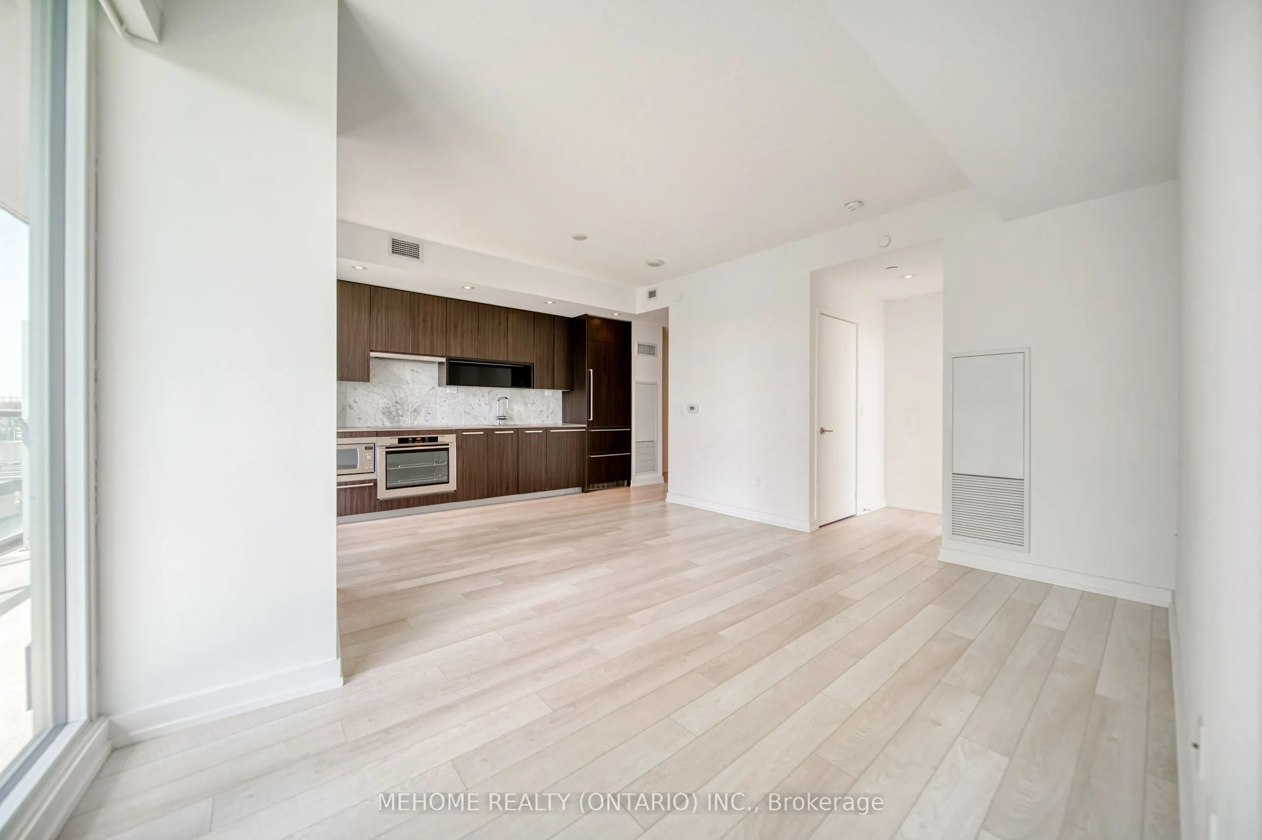 117 Mcmahon Drive, #603