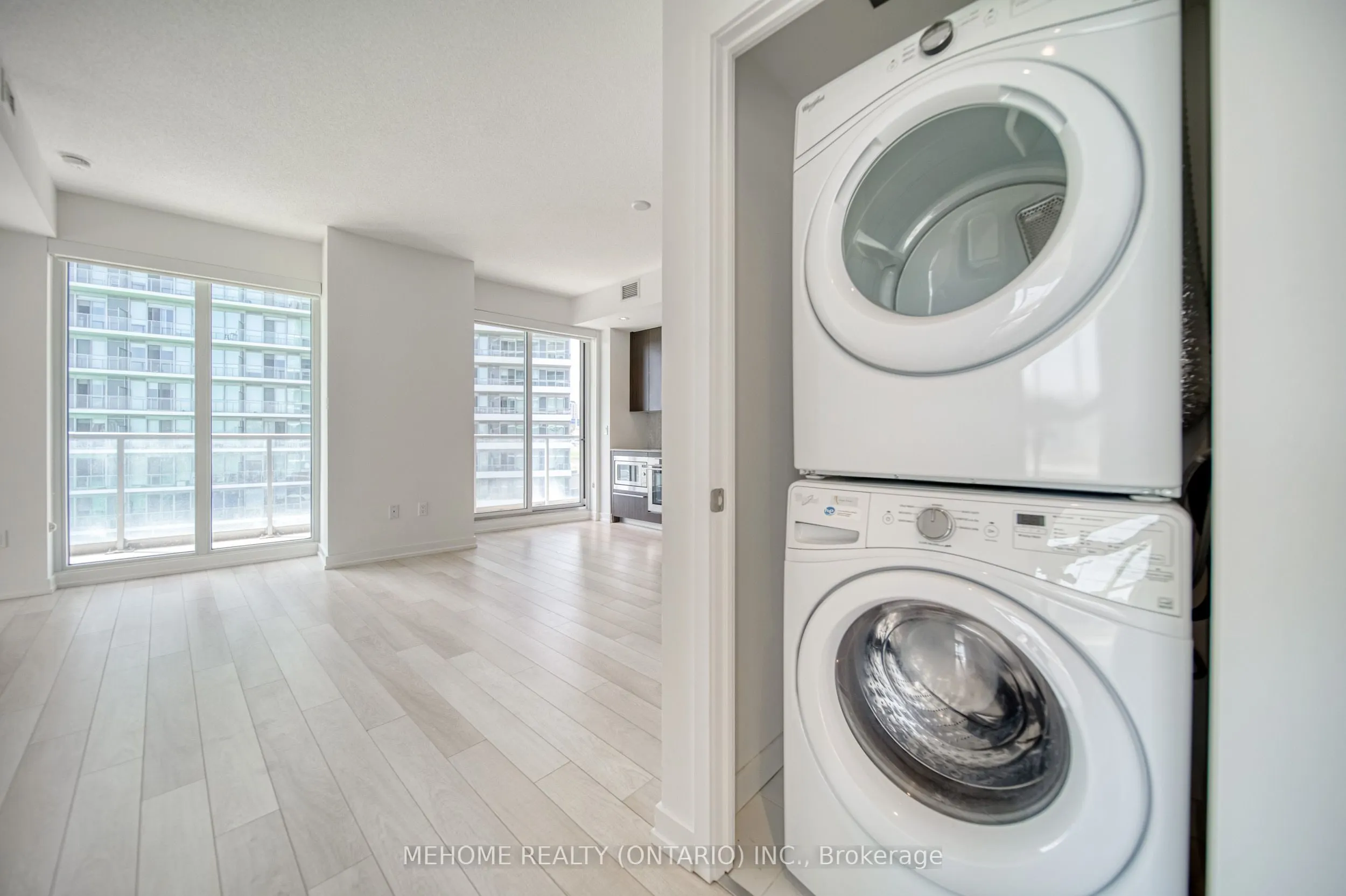 117 Mcmahon Drive, #603