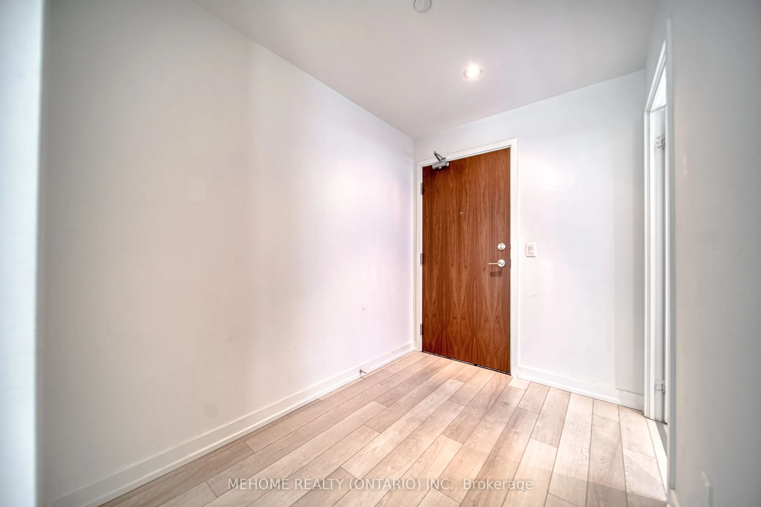 117 Mcmahon Drive, #603