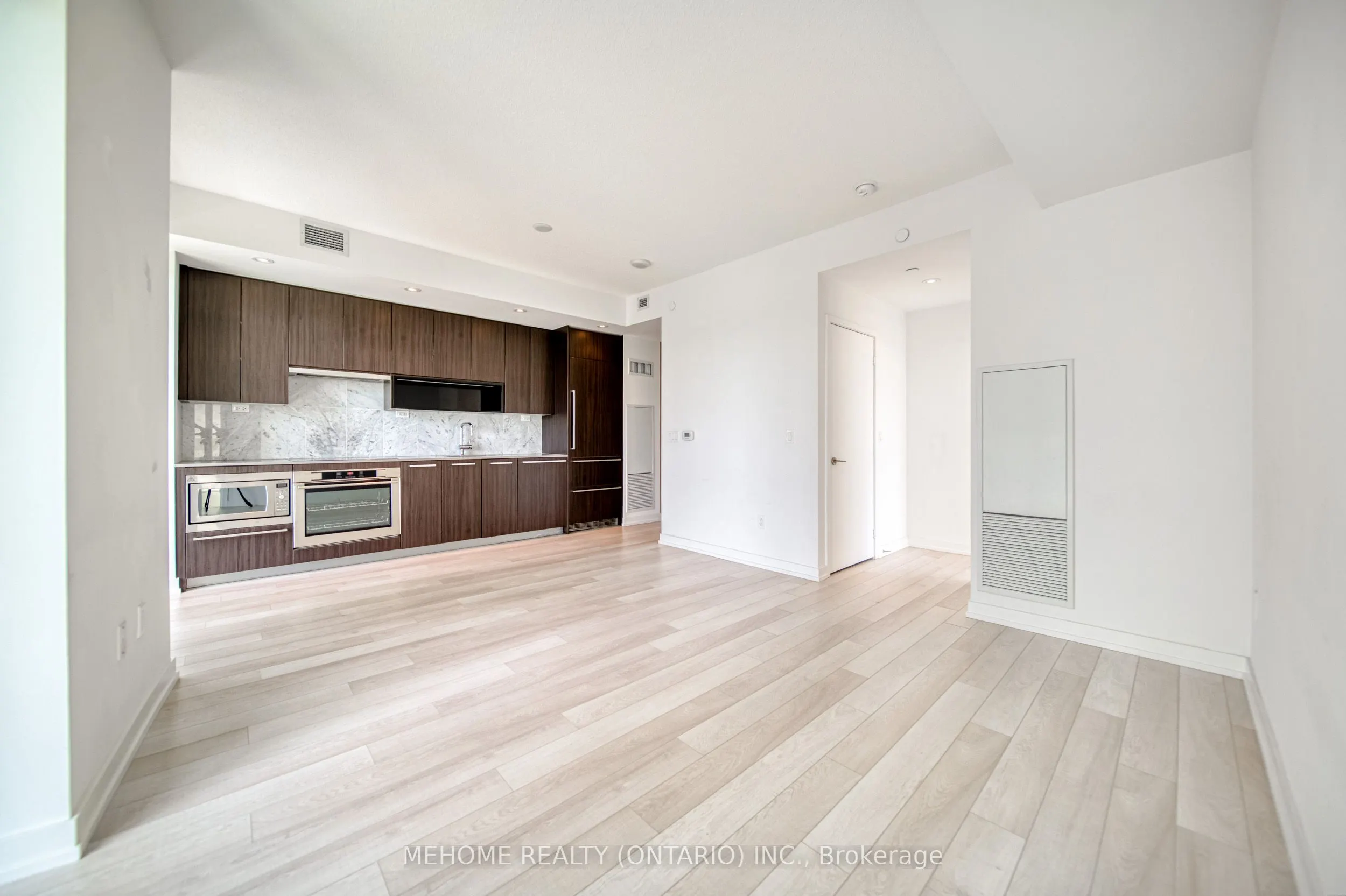 117 Mcmahon Drive, #603