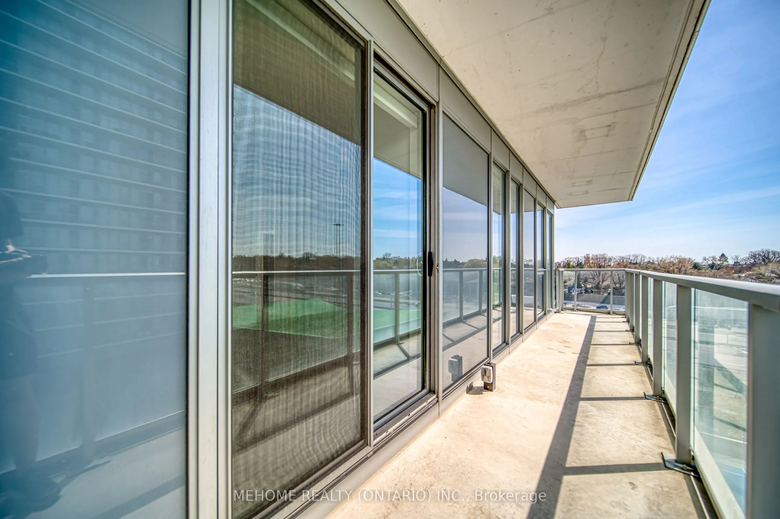 117 Mcmahon Drive, #603