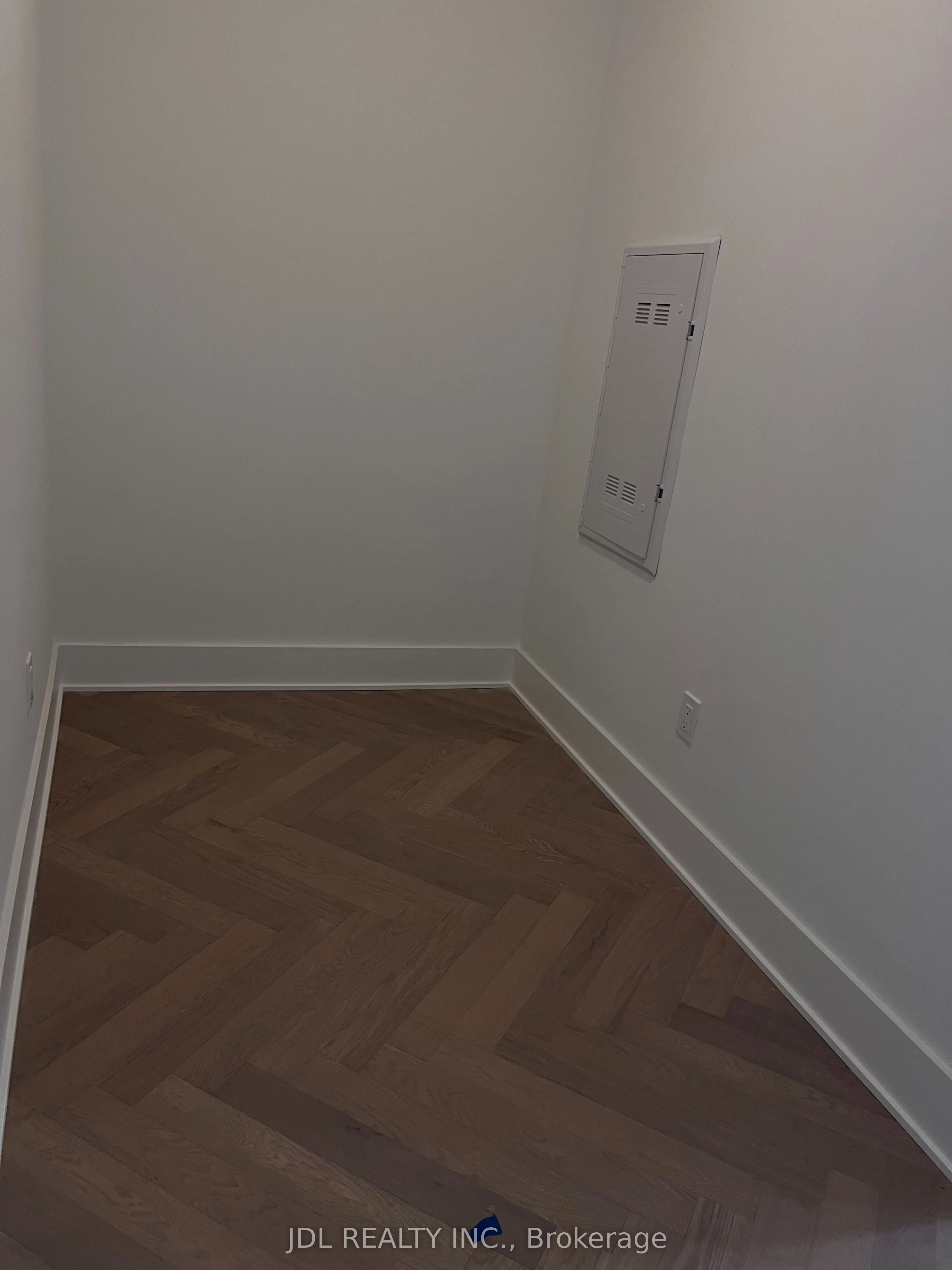 11 Yorkville Avenue, #6108
