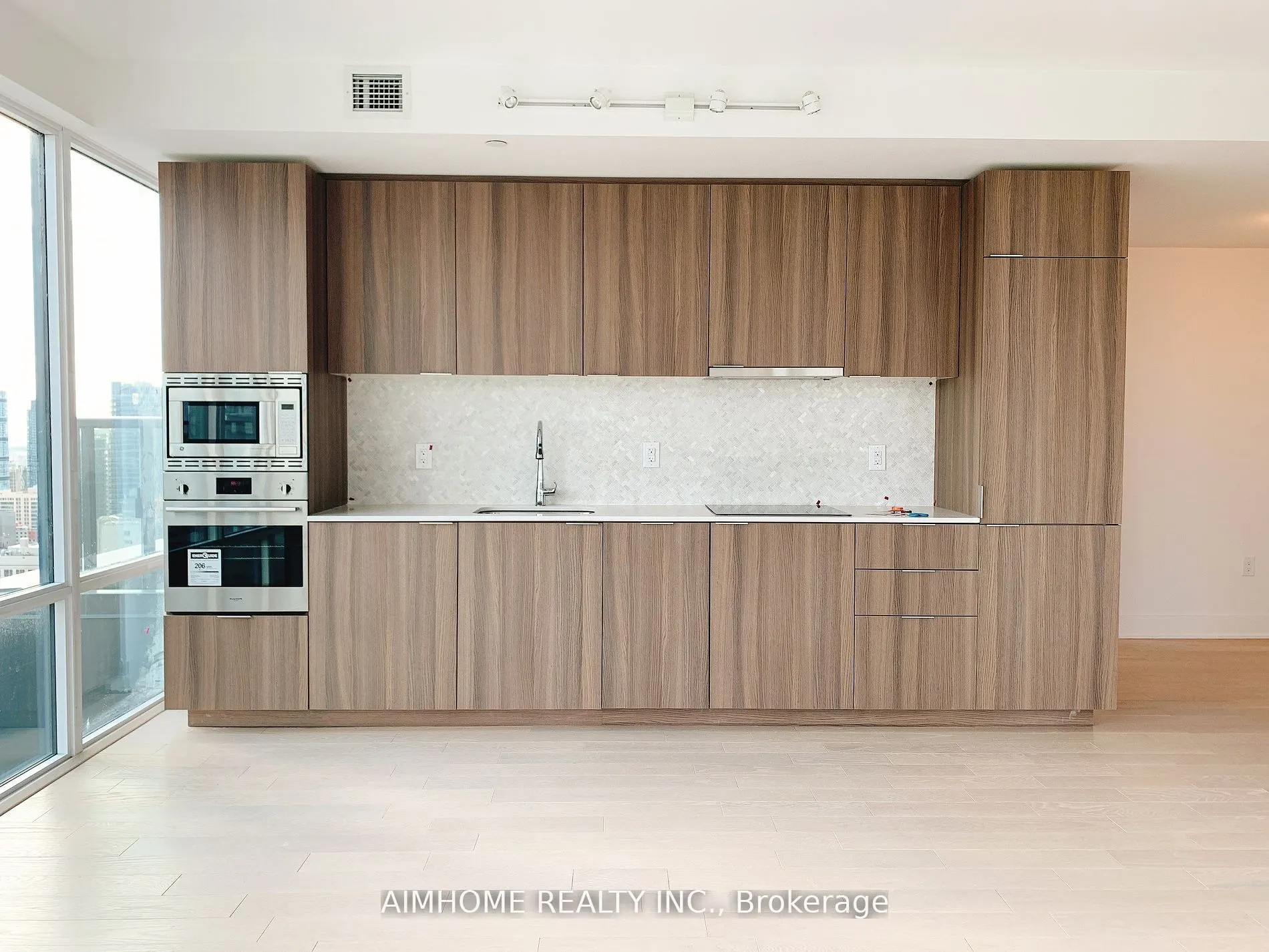 955 Bay Street, #3208