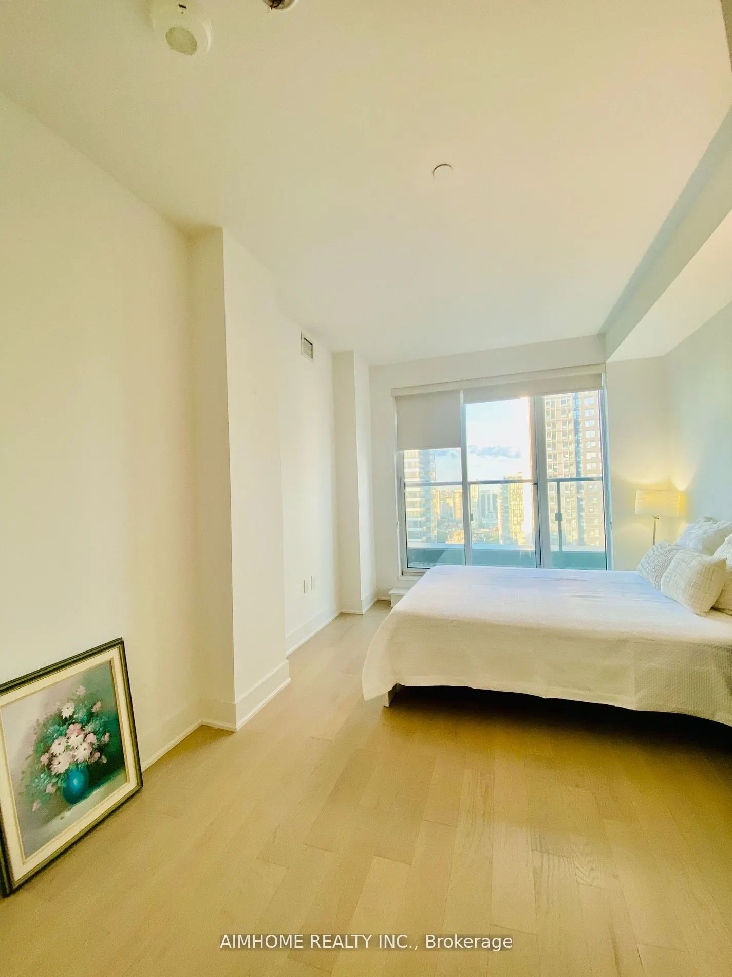 955 Bay Street, #3208