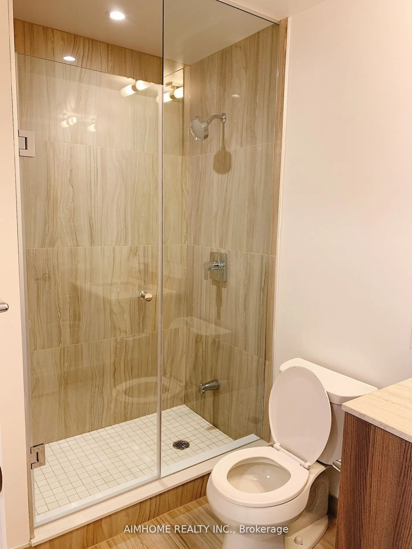 955 Bay Street, #3208