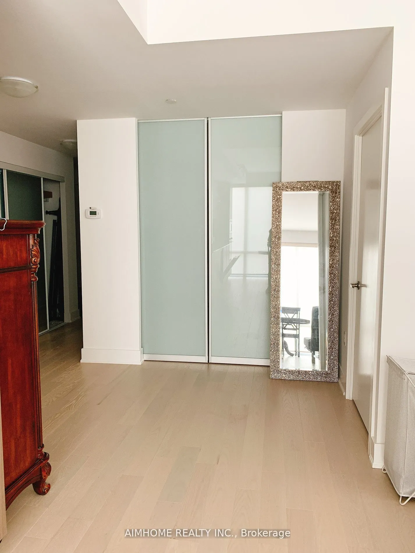 955 Bay Street, #3208