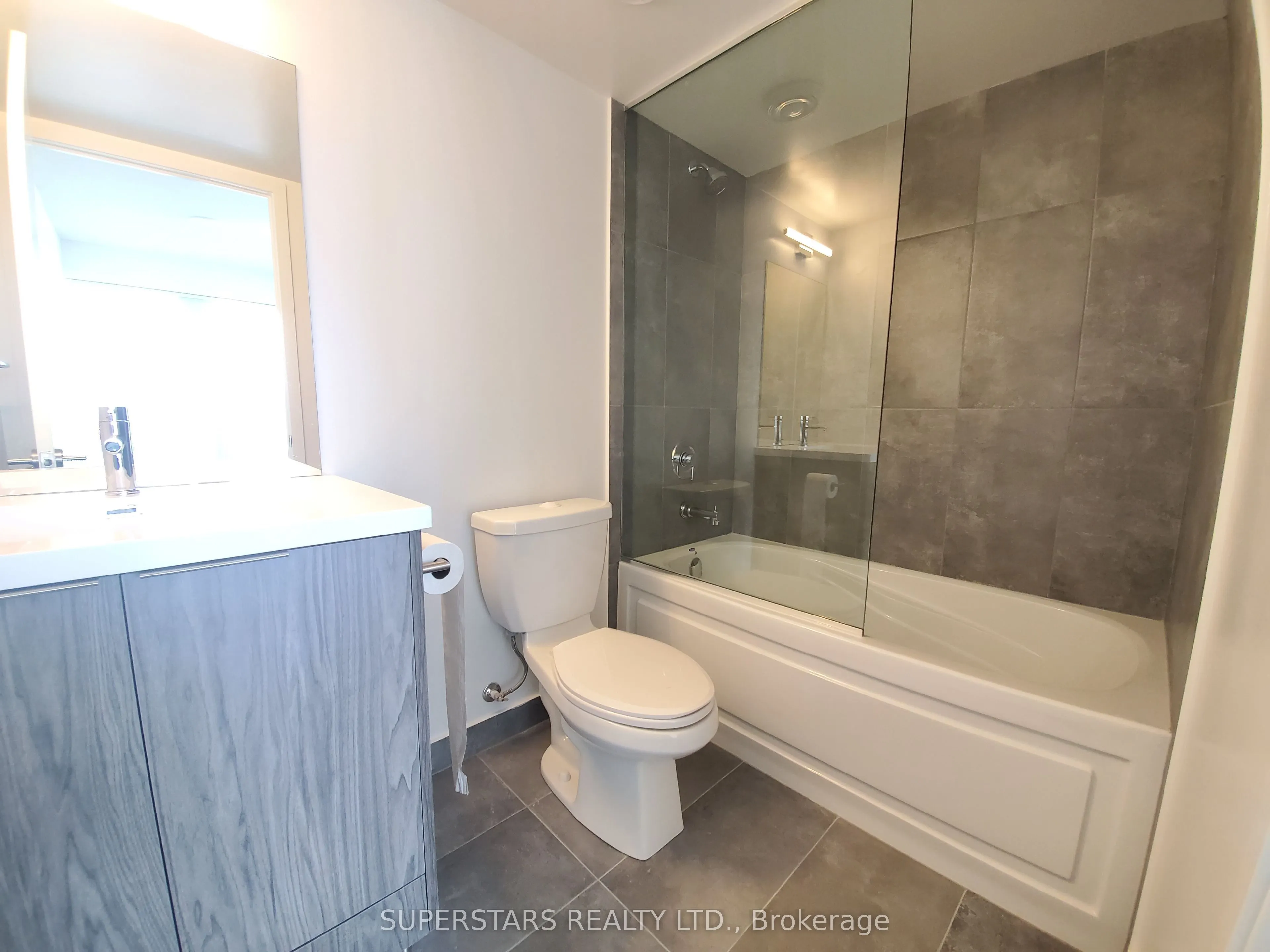 60 Shuter Street, #1911