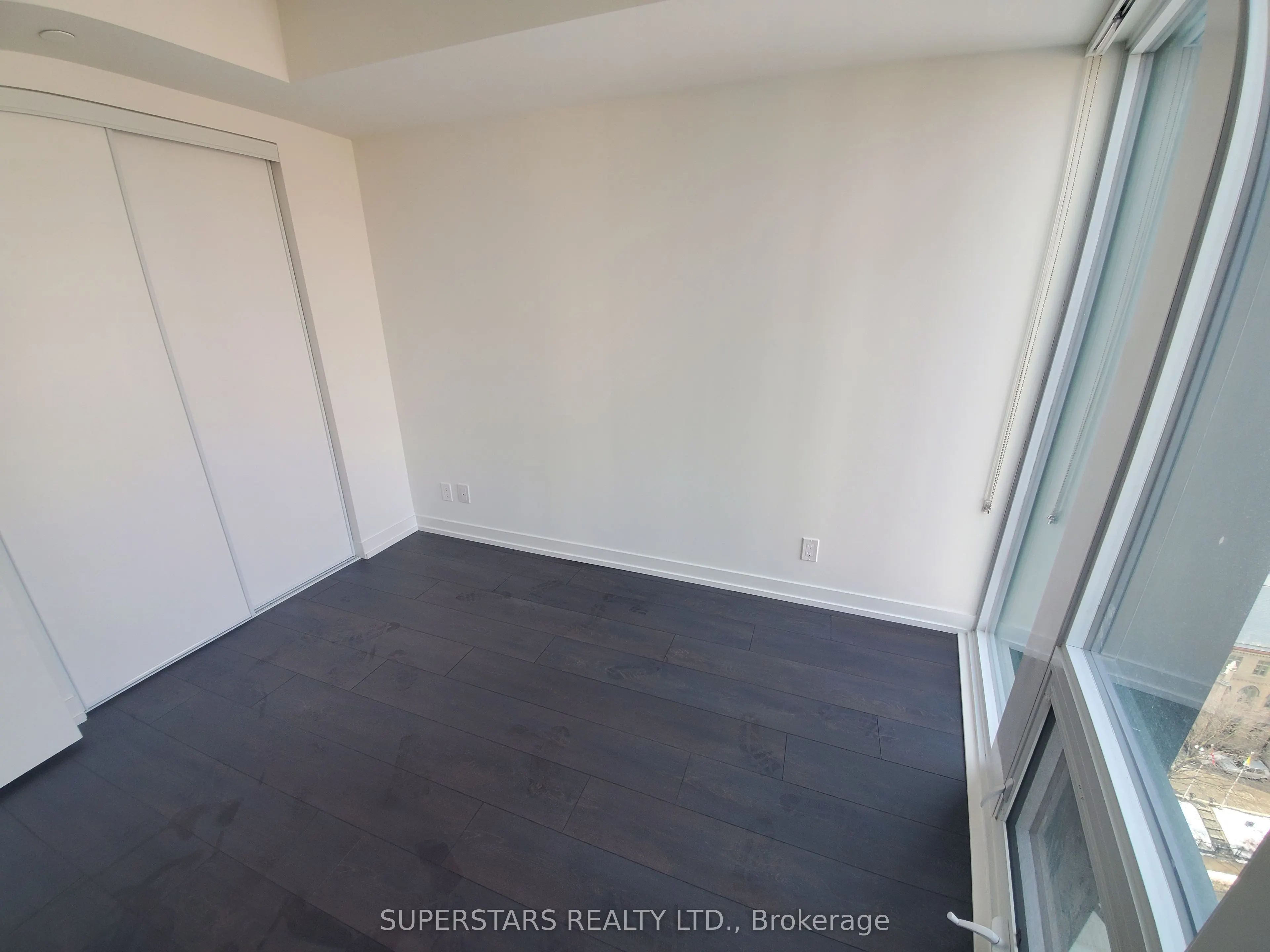 60 Shuter Street, #1911