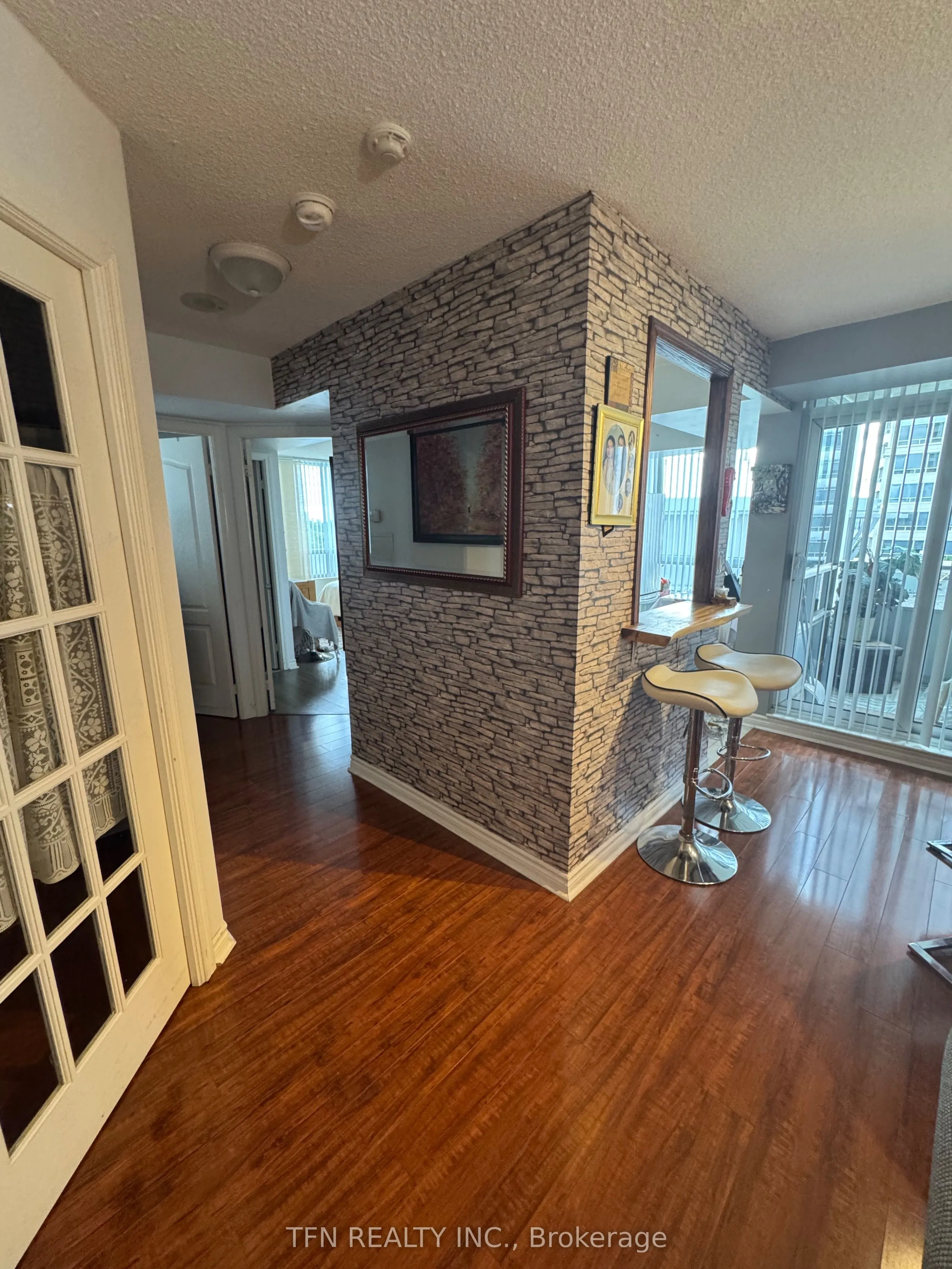3 Rean Drive, #412