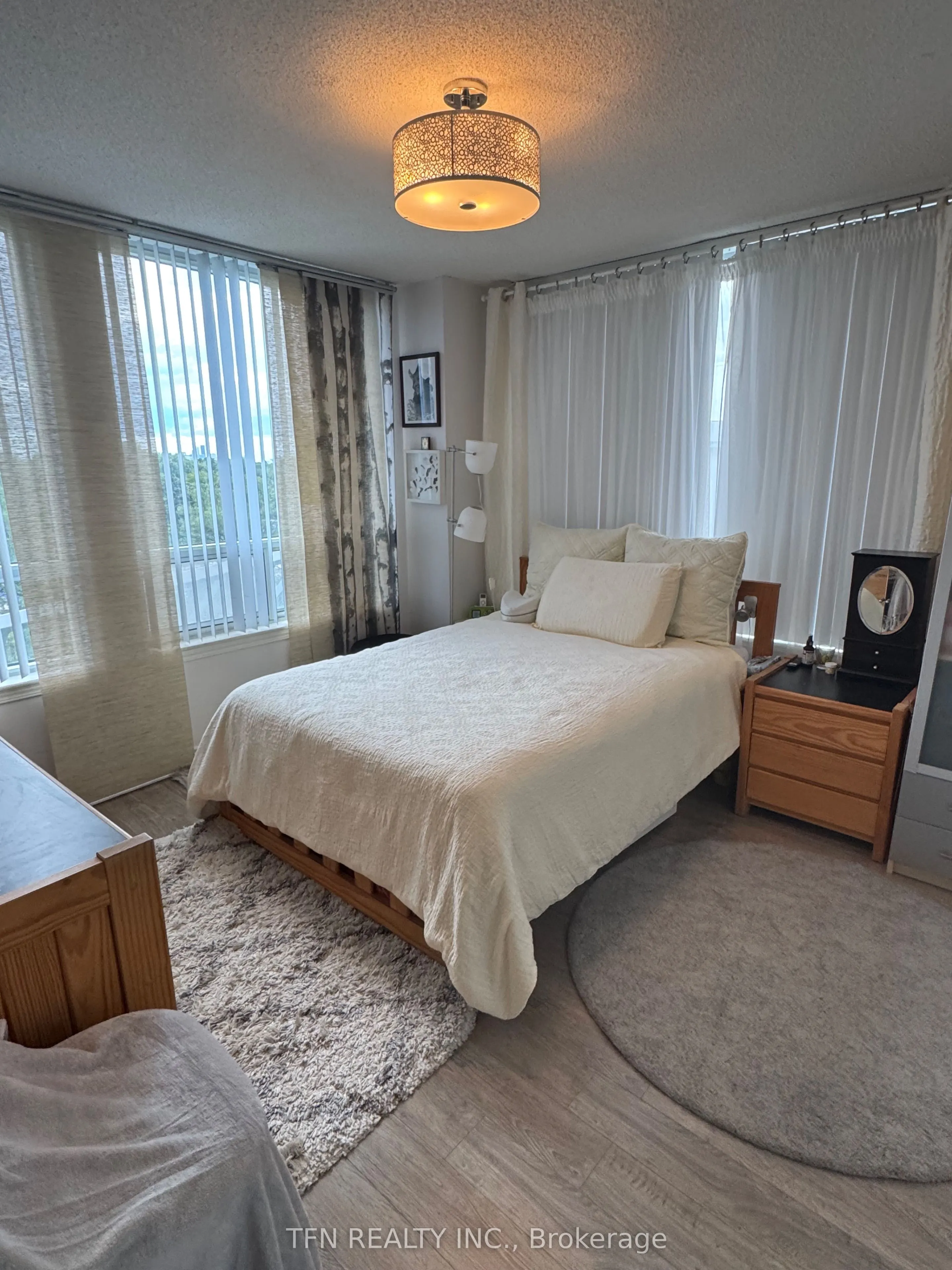 3 Rean Drive, #412