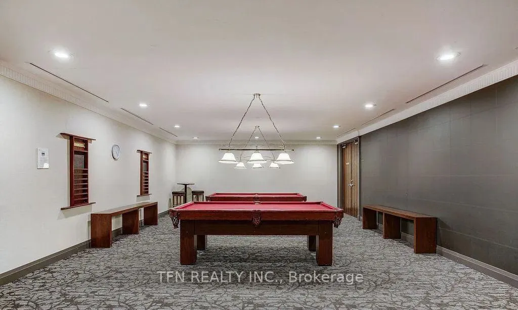 3 Rean Drive, #412