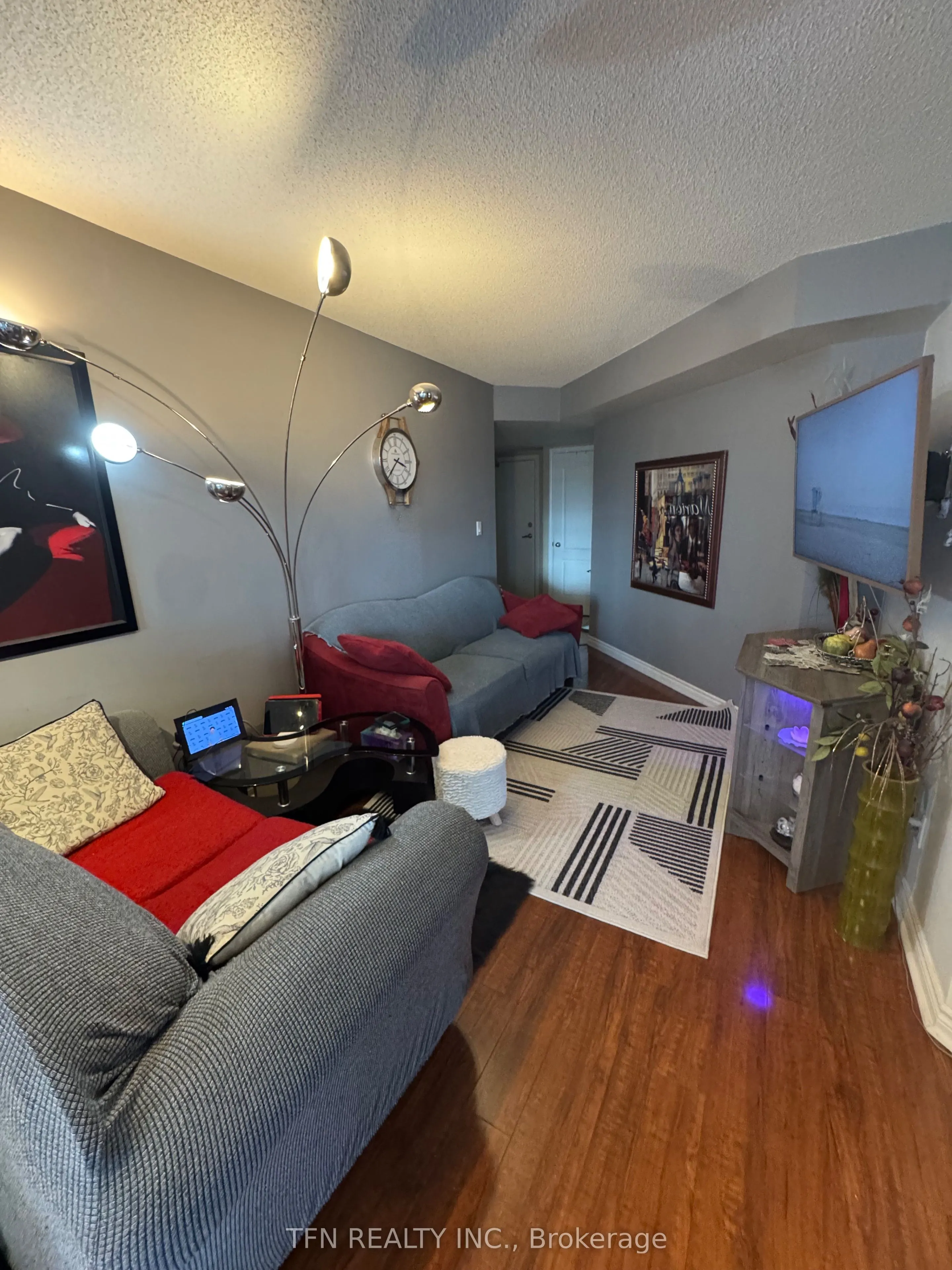 3 Rean Drive, #412