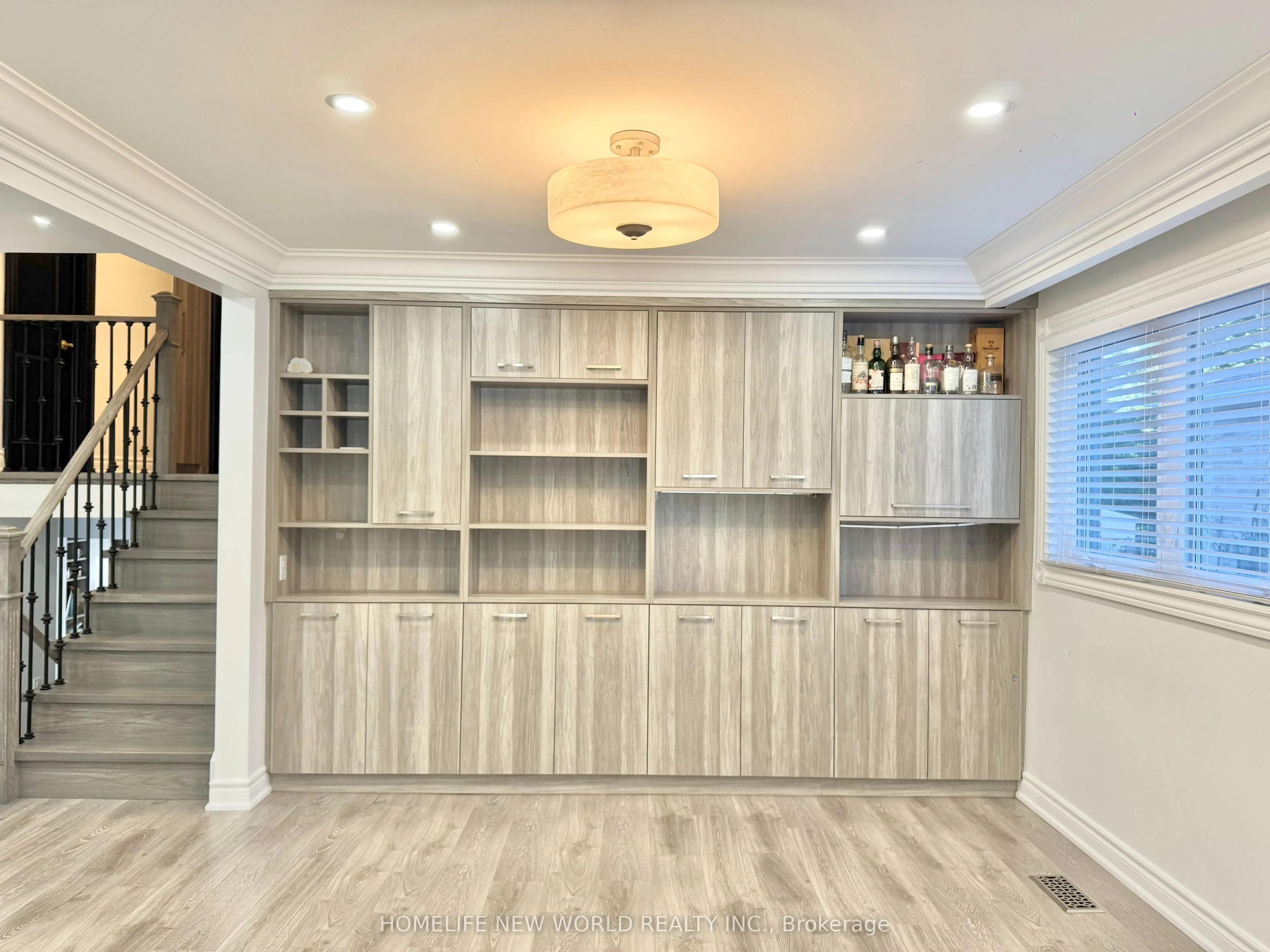 30 Allview Crescent
