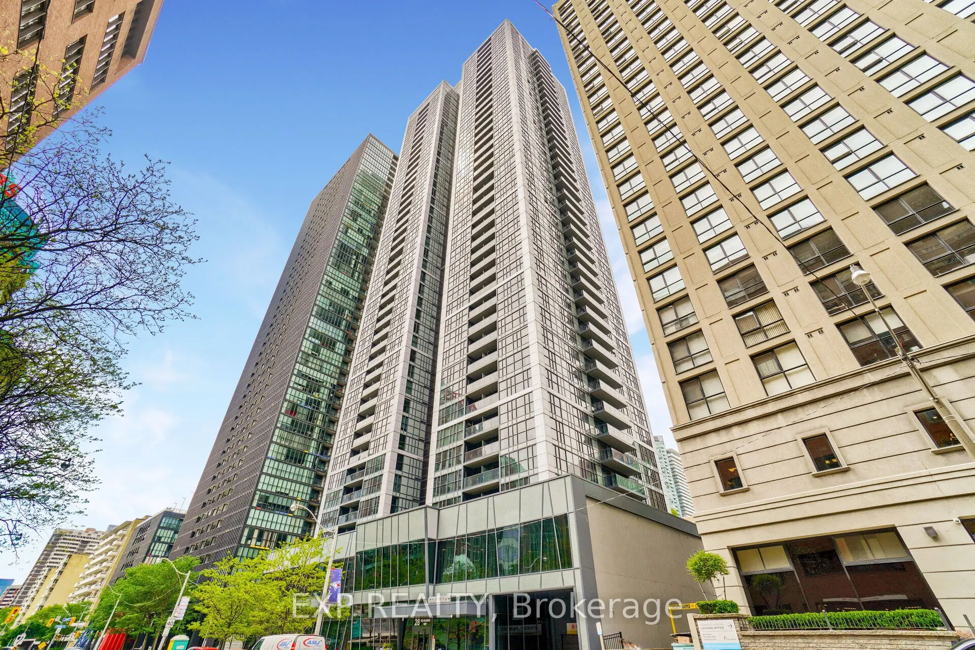 28 Ted Rogers Way, #308